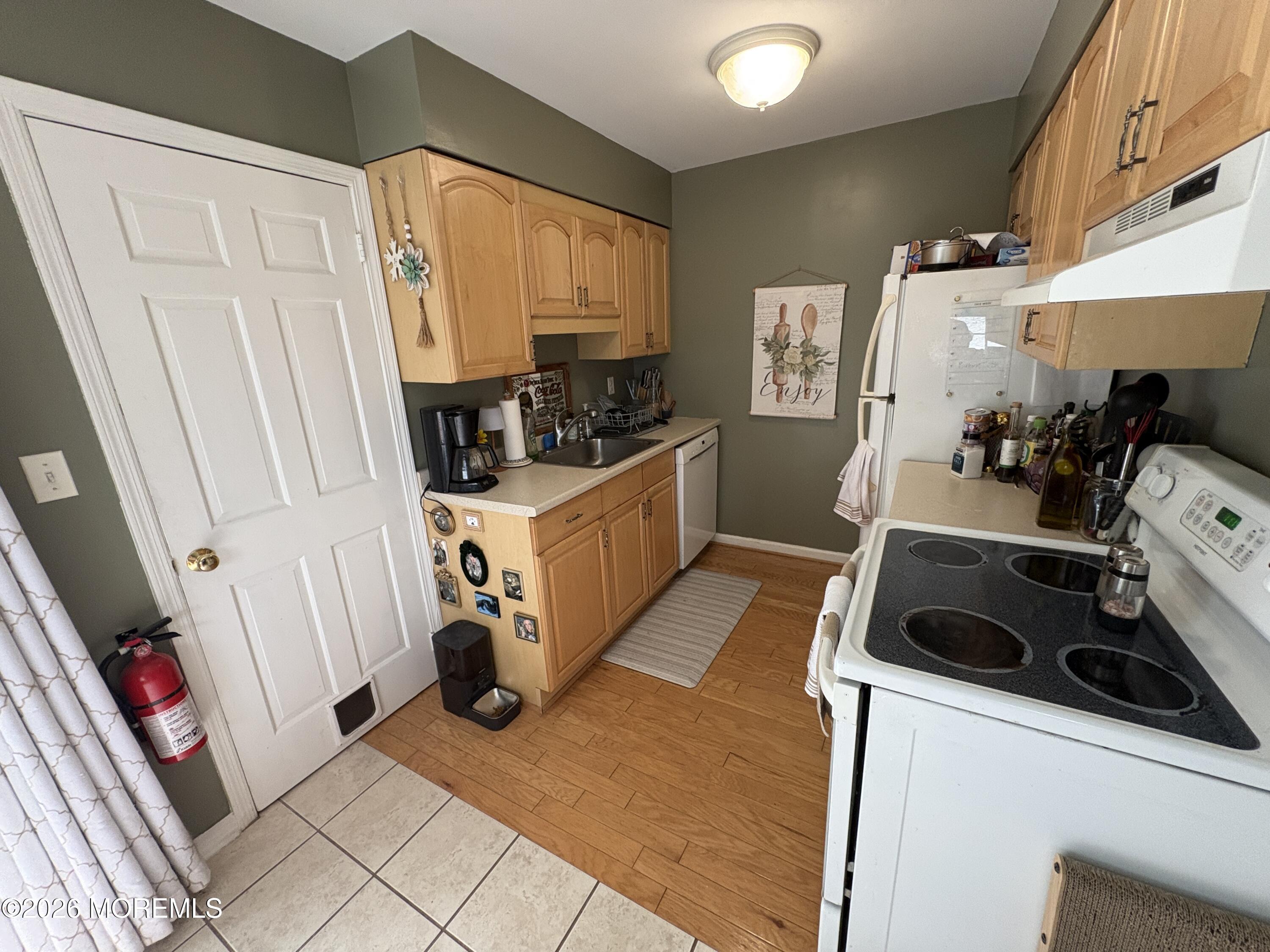 593 Garfield Avenue 20
