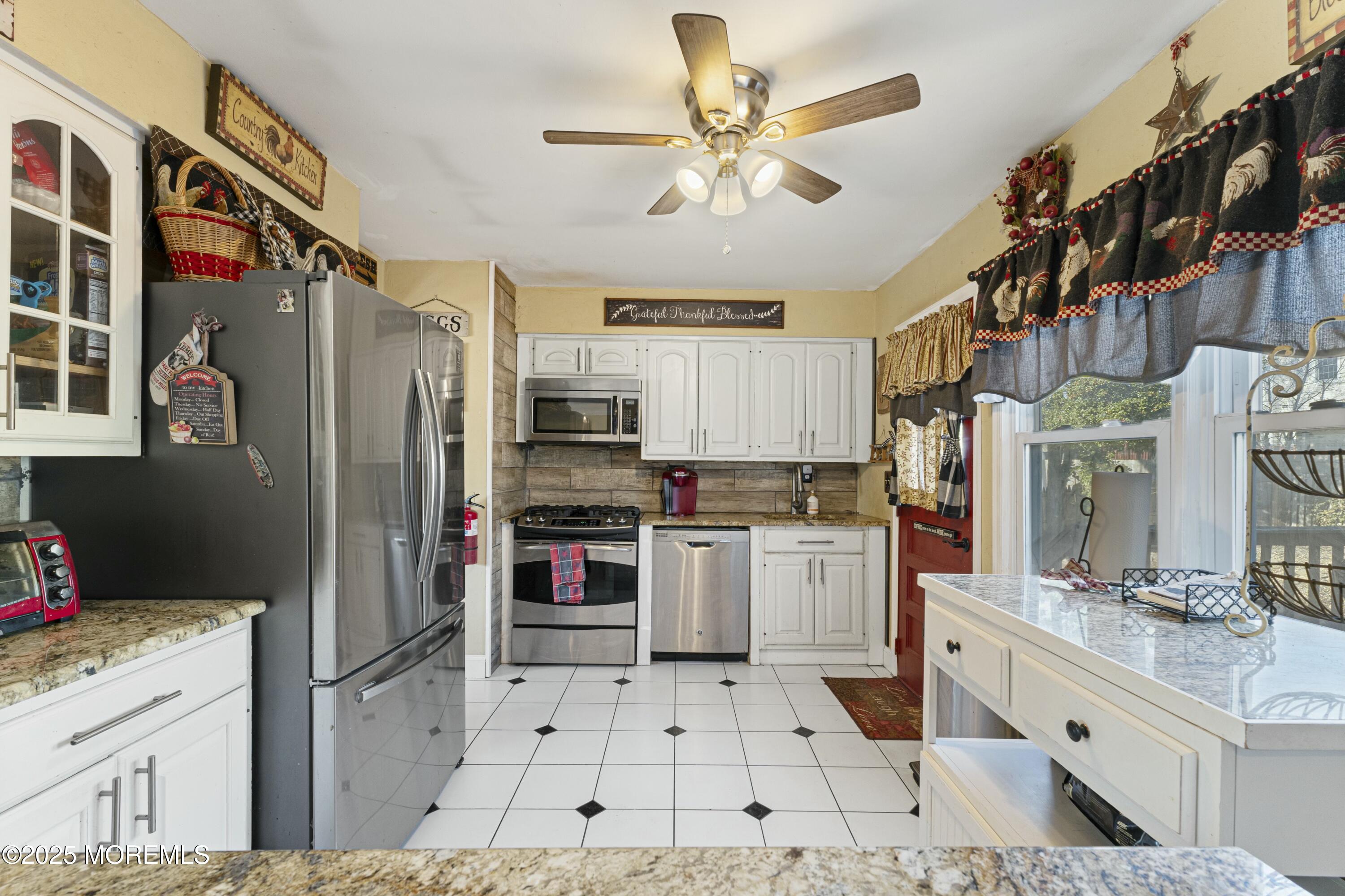 165 Smith Circle, Point Pleasant, New Jersey image 18