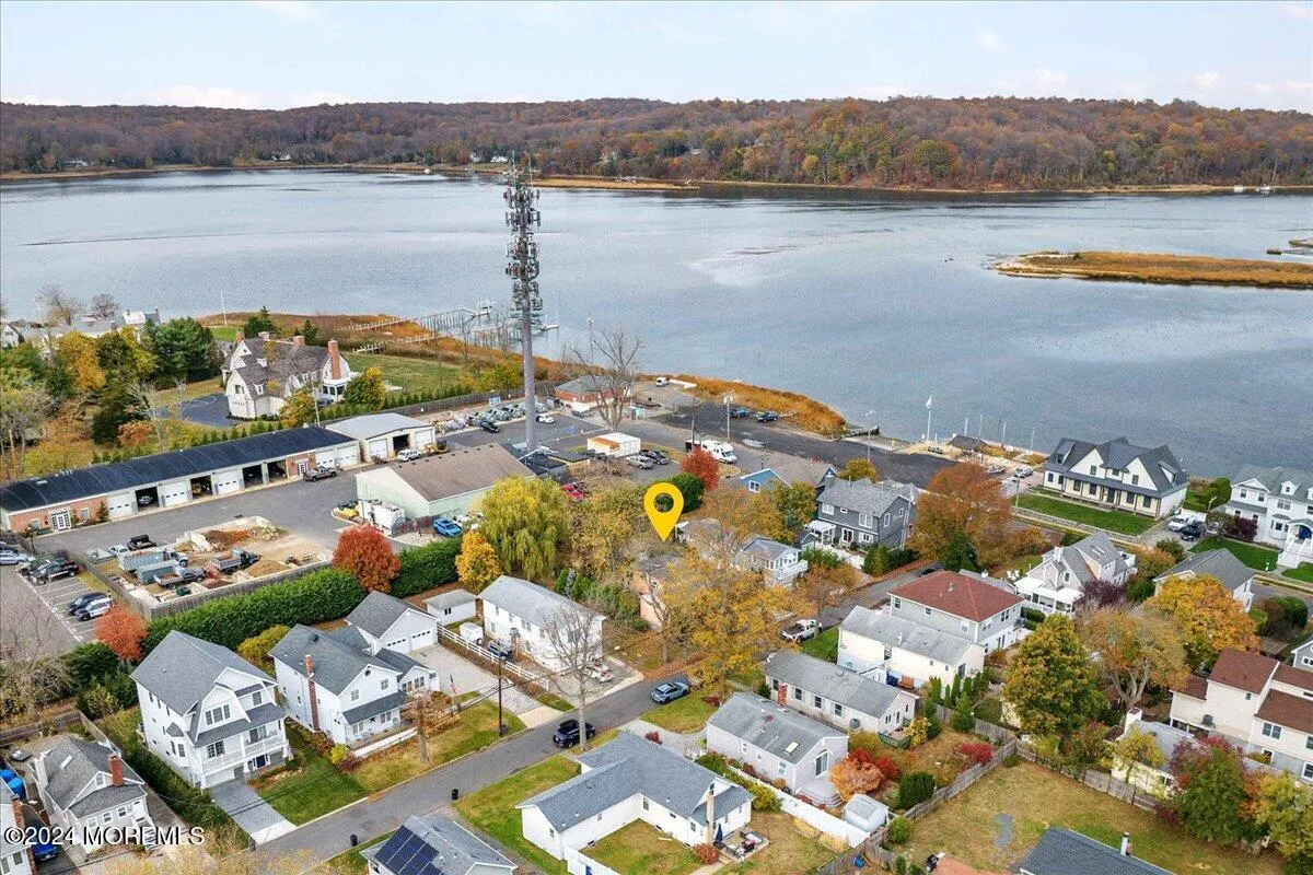 Rumson, New Jersey 07760, United States, 3 Bedrooms Bedrooms, ,1 BathroomBathrooms,Residential,Active,132755