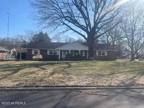 MLS: 22507370