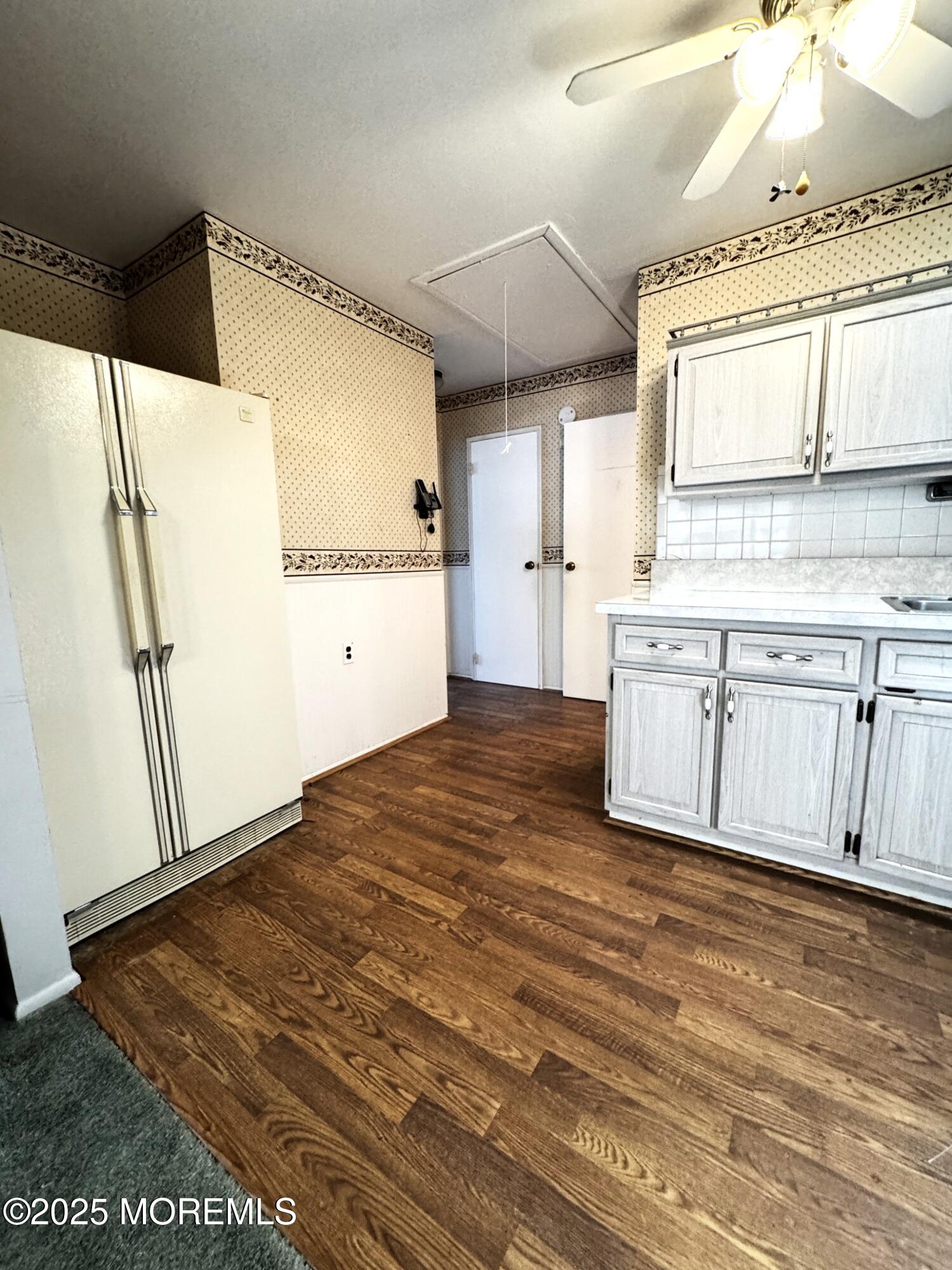 4 D N Cypress Street, Toms River, South Dakota image 11