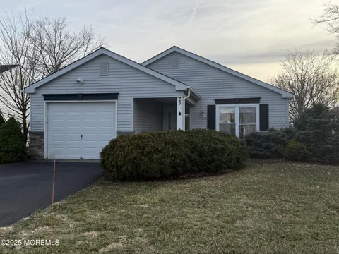 MLS: 22507946