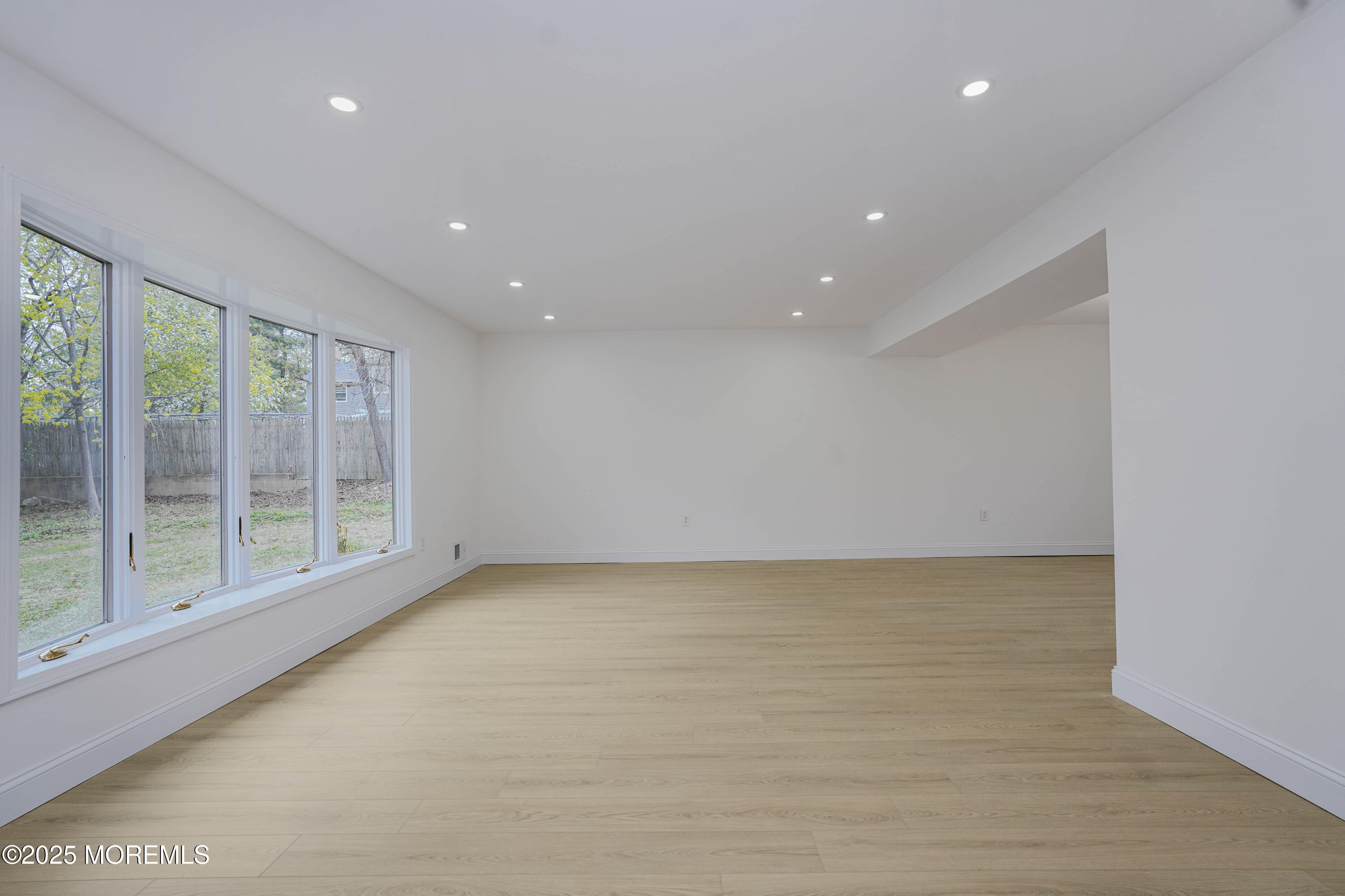 223 Alden Court, Aberdeen, New Jersey image 7