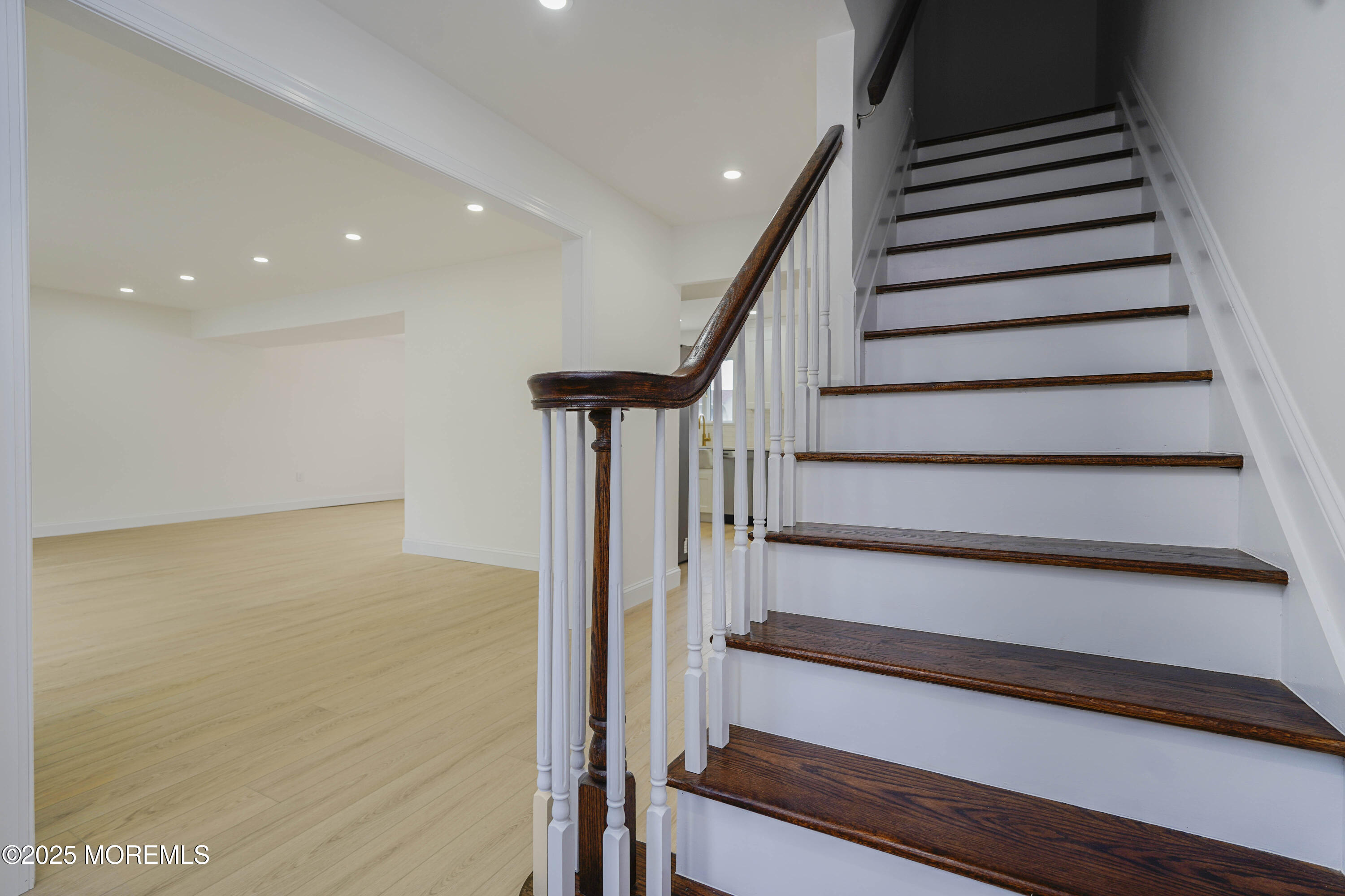 223 Alden Court, Aberdeen, New Jersey image 22