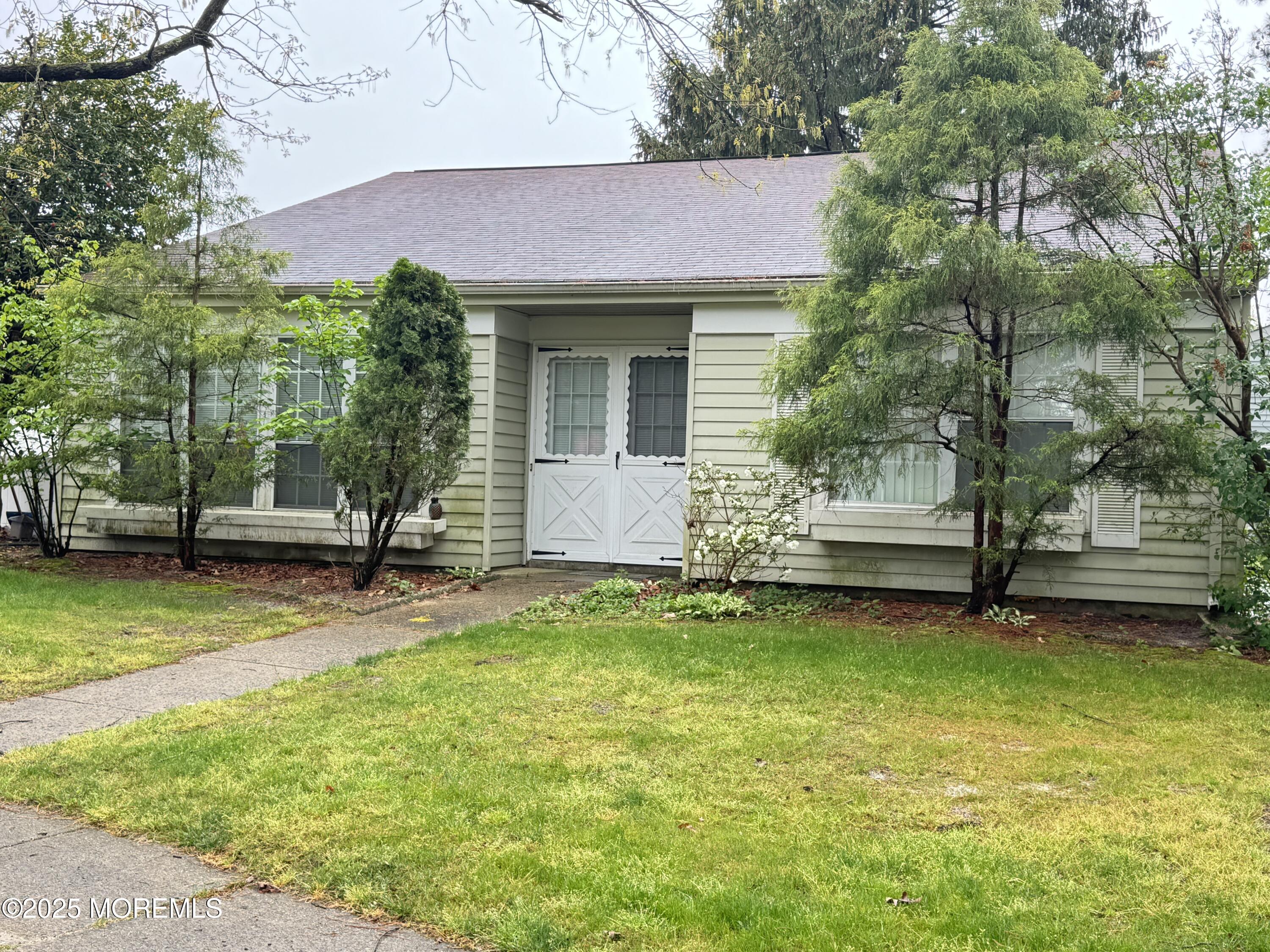 561 Malvern Court #B, Manchester, New Jersey image 3