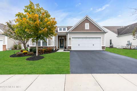 Photo of 31 W Da Vinci Way, Farmingdale, NJ 07727 (MLS # 22616214)