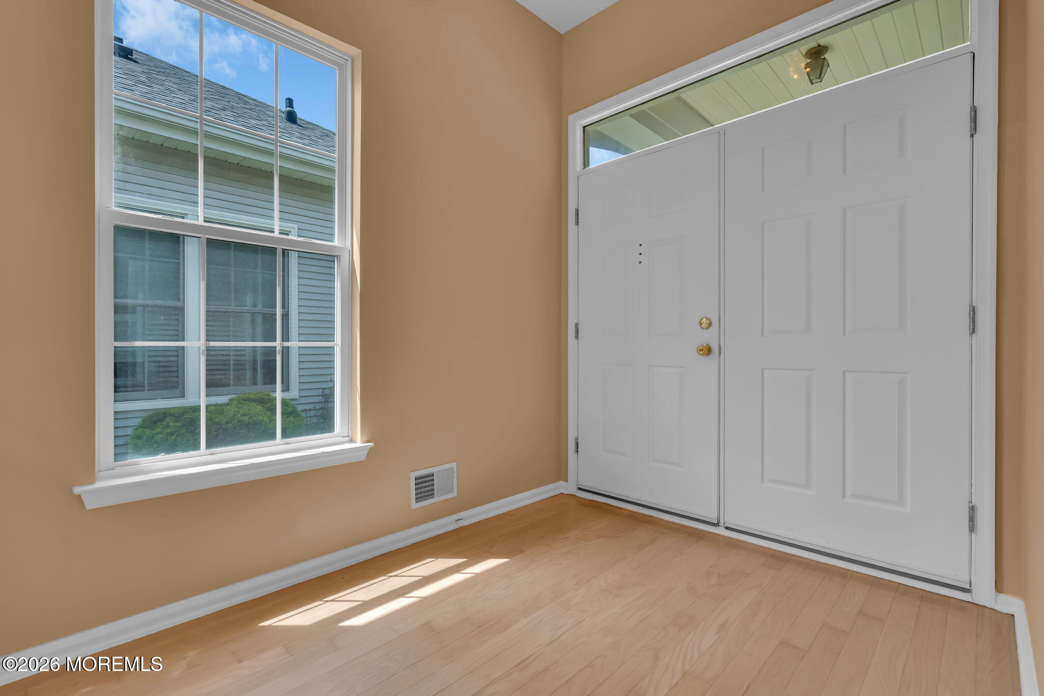 24 Greenways Lane