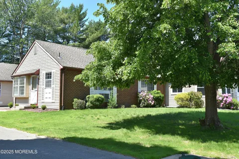 29A Easton Drive Unit 61, Whiting, NJ 08759 - MLS#: 22515169