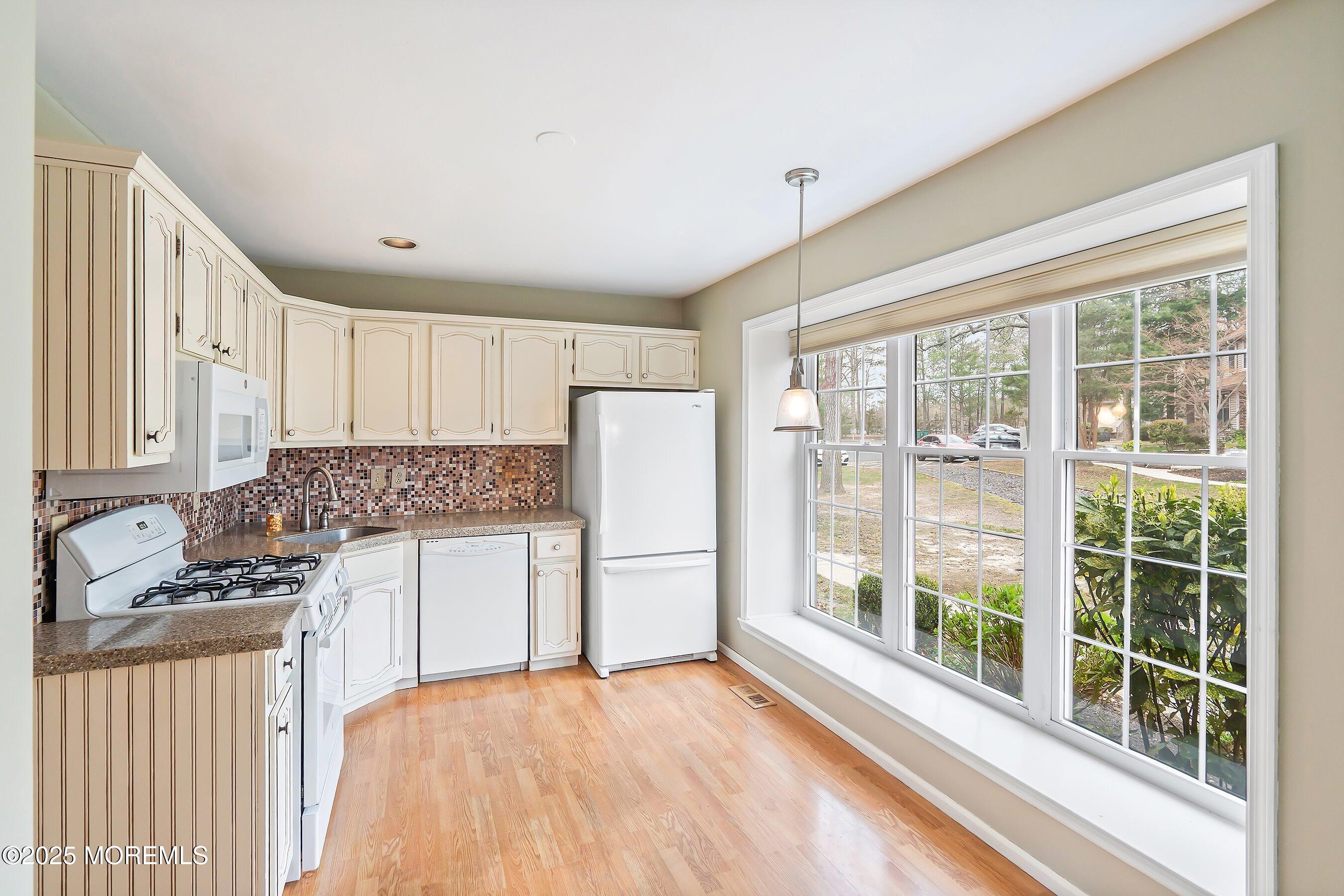805 Bent Trail #734, Toms River, New Jersey image 7