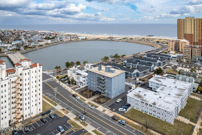 1706 Park Avenue #3B, Asbury Park, New Jersey image 9