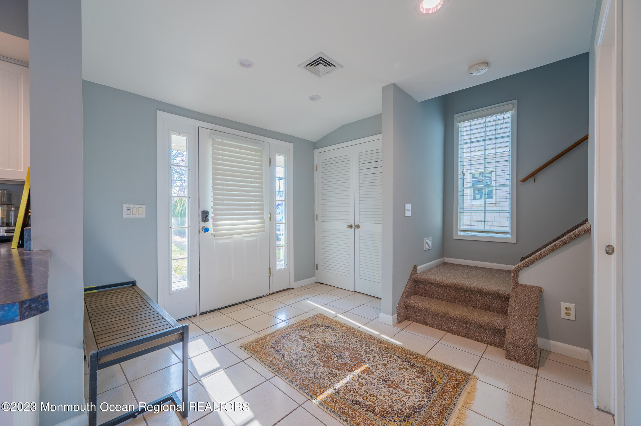 637 Beacon Boulevard
