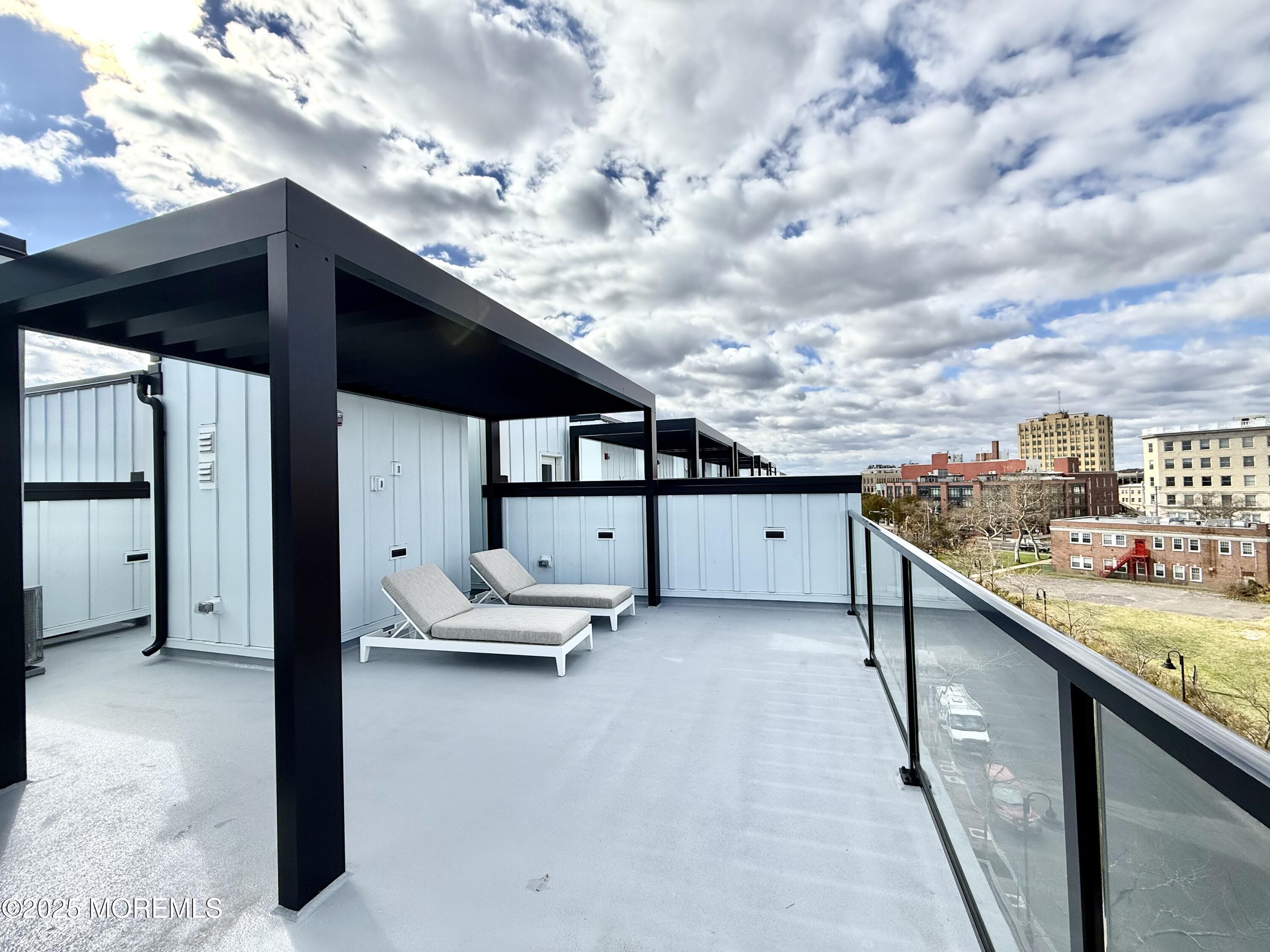 404B Cookman Avenue 306