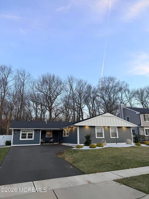 110 Courtland Lane Aberdeen NJ 07747