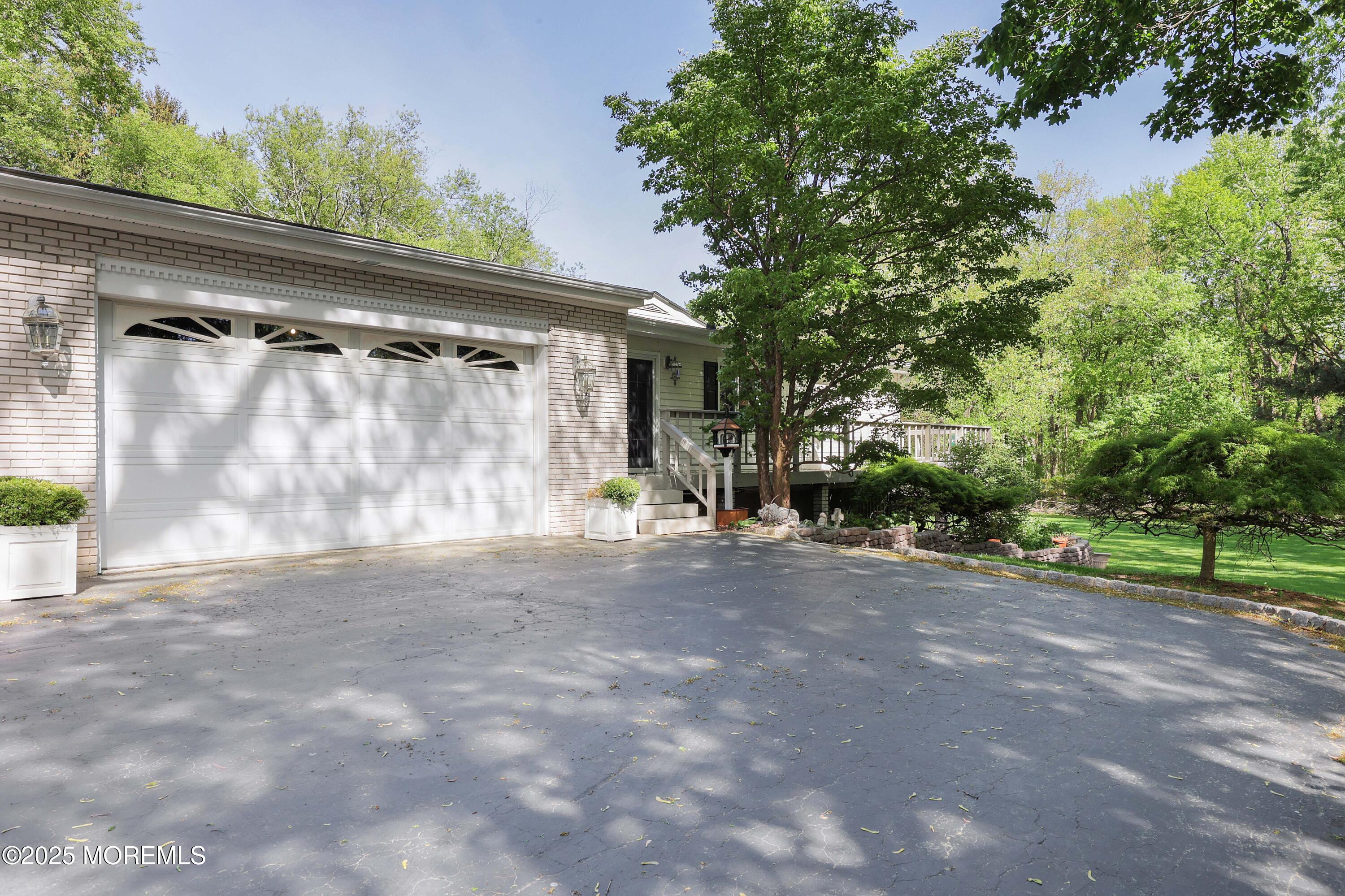 68 Middletown Road, Holmdel, New Jersey image 14