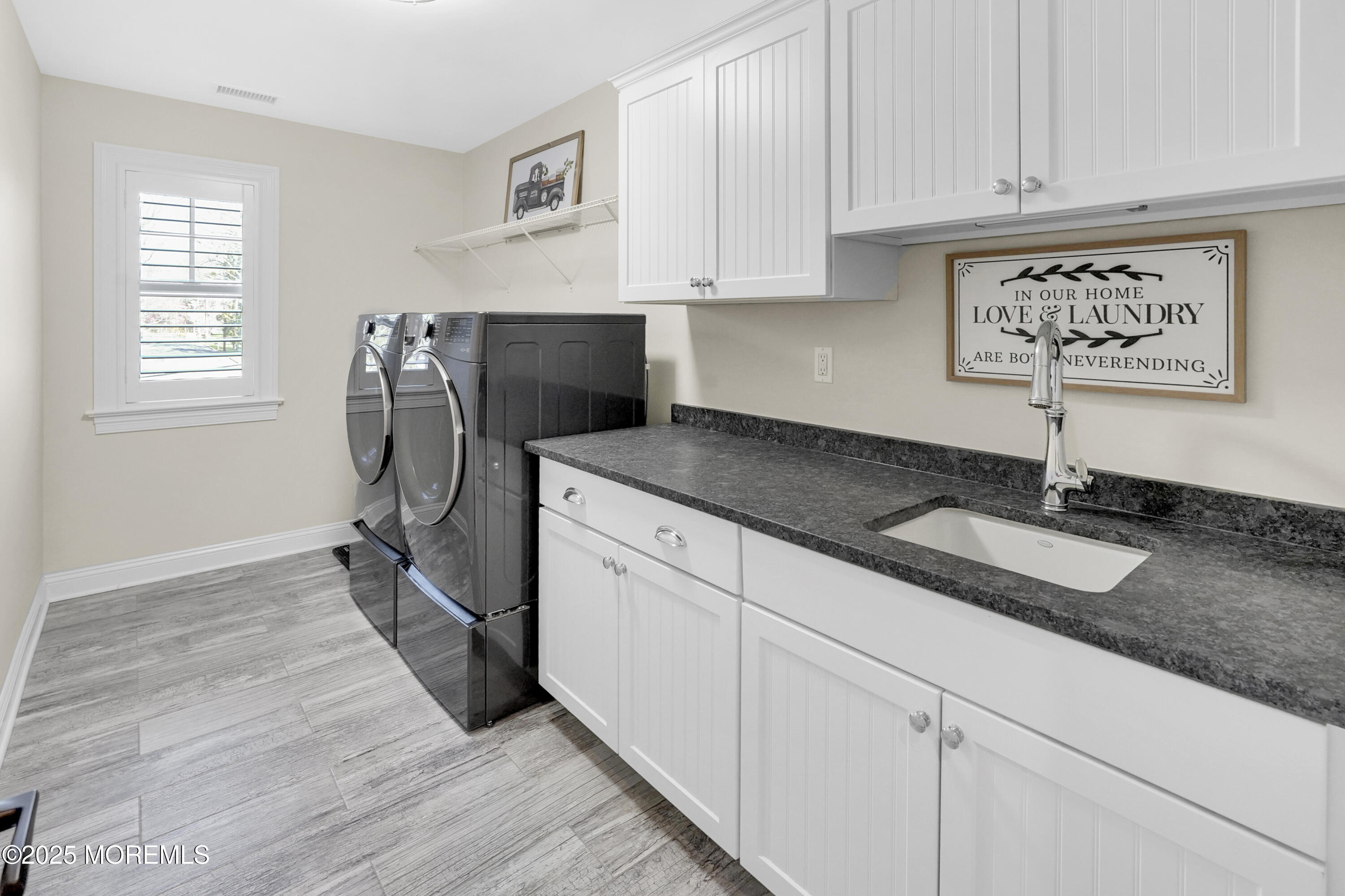 16 Winding Way Way, Little Silver, New Jersey image 20
