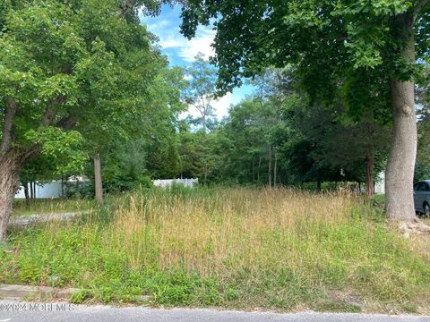 Vacant Land For Sale - 26 Ridgeway Street<br/> Ocean County, Barnegat, NJ 08005