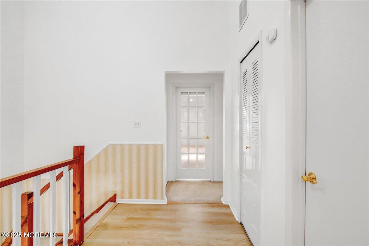 44 Lexington Circle, Matawan, New Jersey image 16