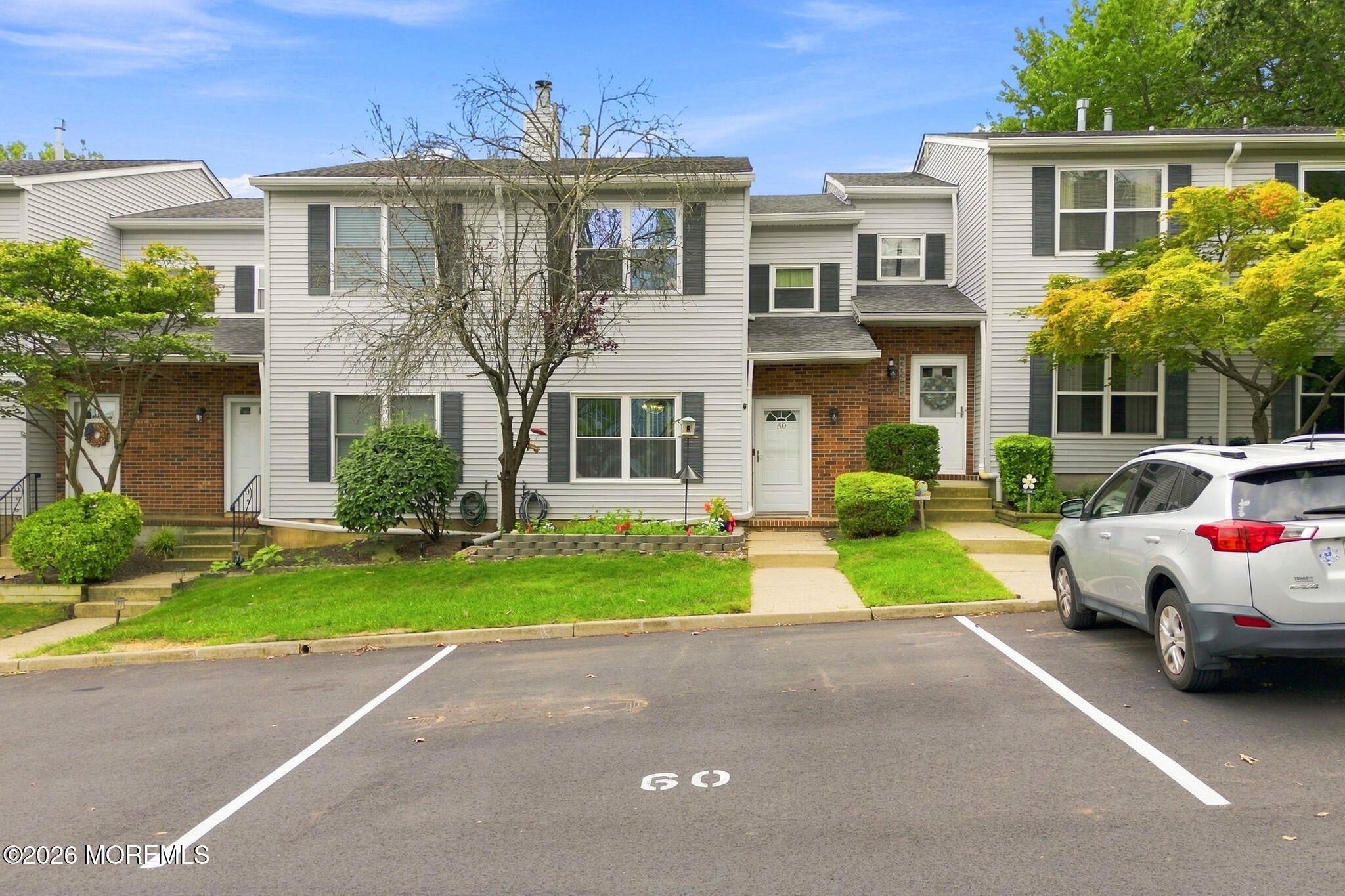 60 Hickory Court