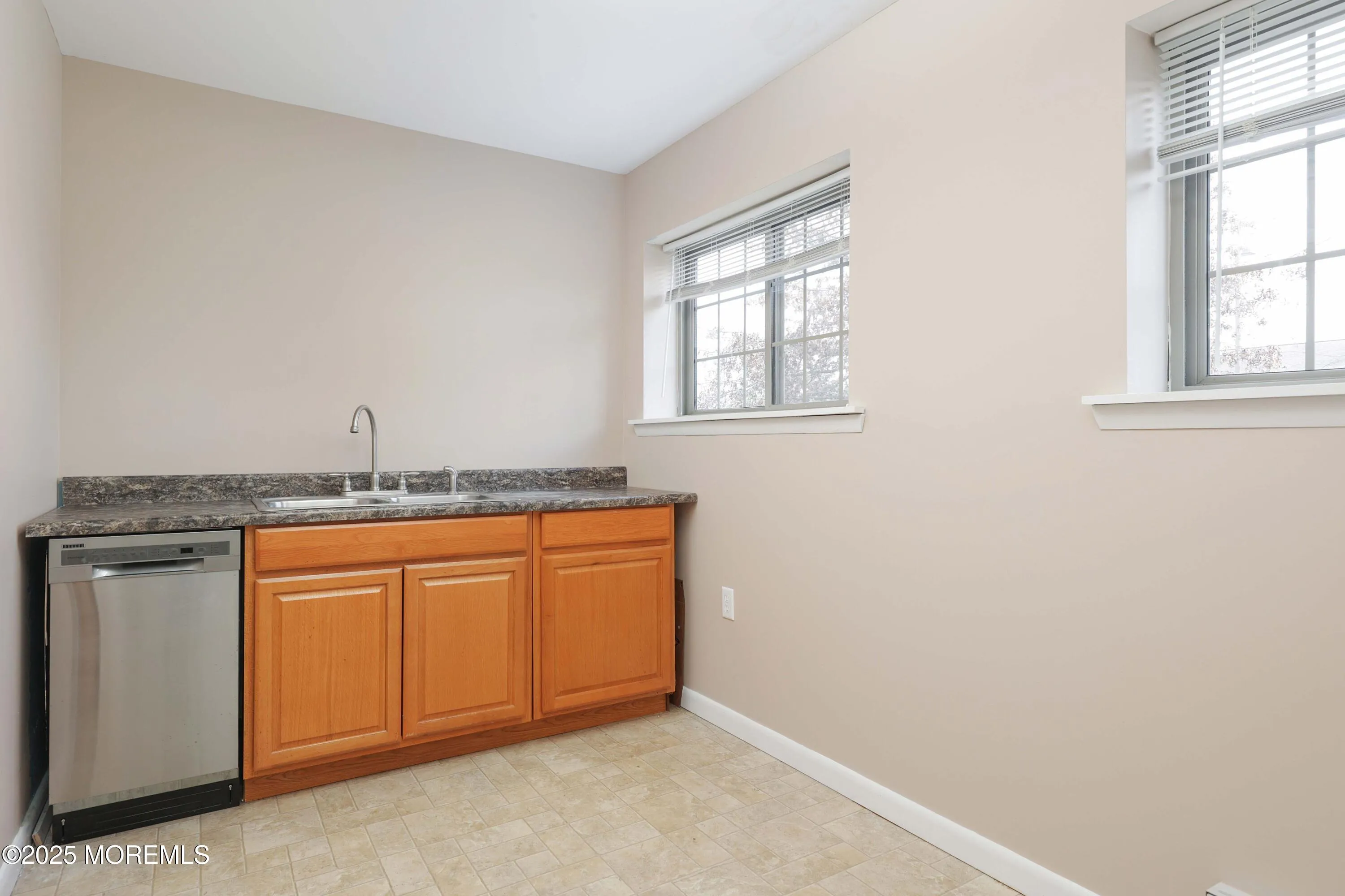 Marlboro, New Jersey 07746, United States, ,Residential,Active,99192