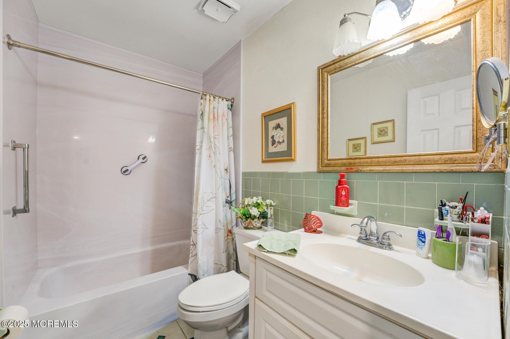 152 Skyline Drive, Brick, New Jersey image 13