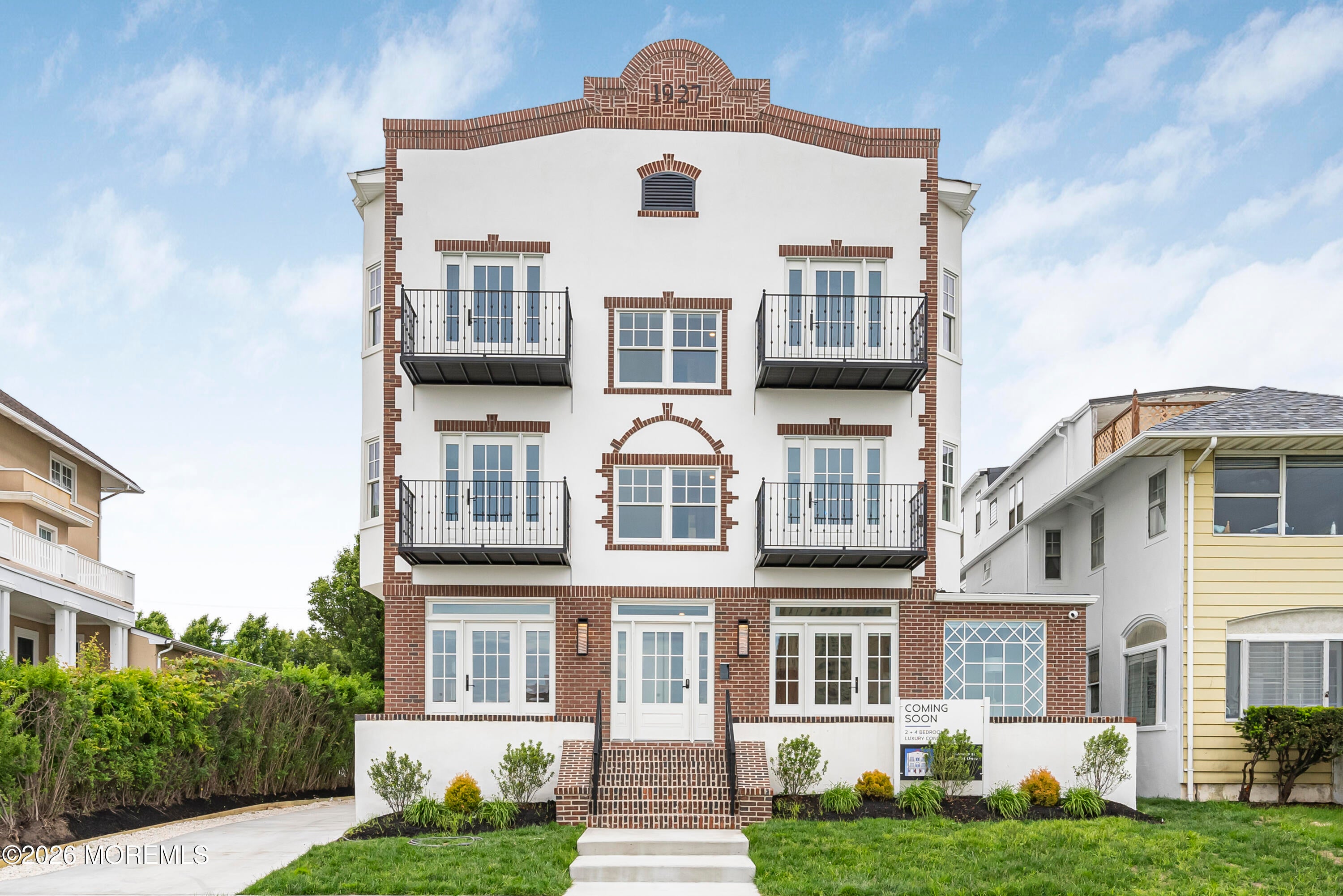 205 Edgemont Drive 1