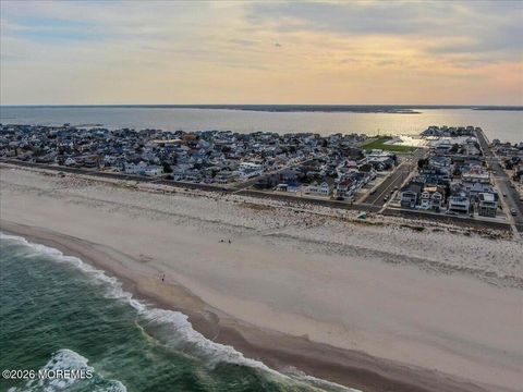 Photo of 17 I Street, Seaside Park, NJ 08752 (MLS # 22611324)