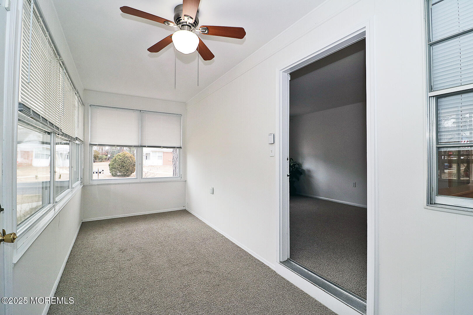 5 Valley Stream Drive B