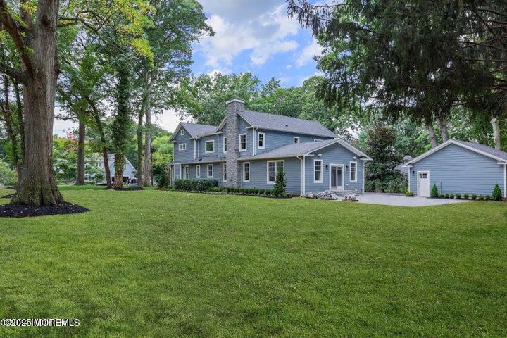 40 Circle Drive