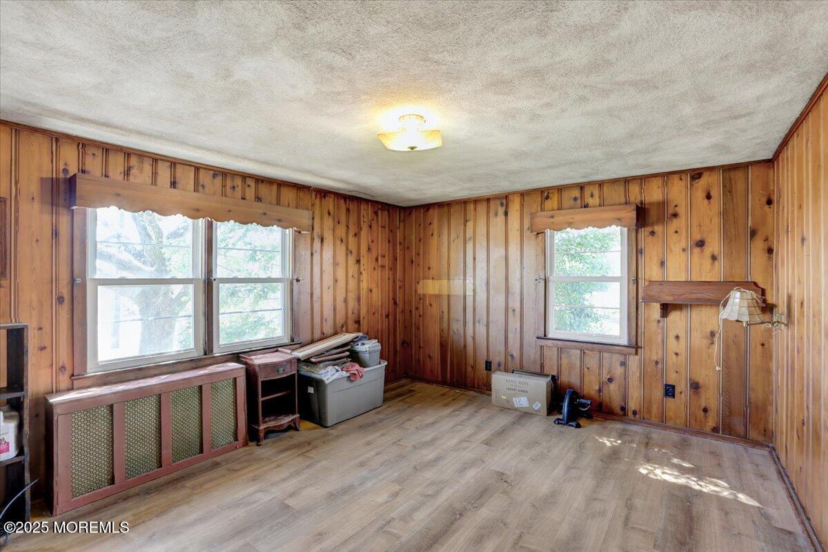 100 Monmouth Road, Freehold, New Jersey image 18
