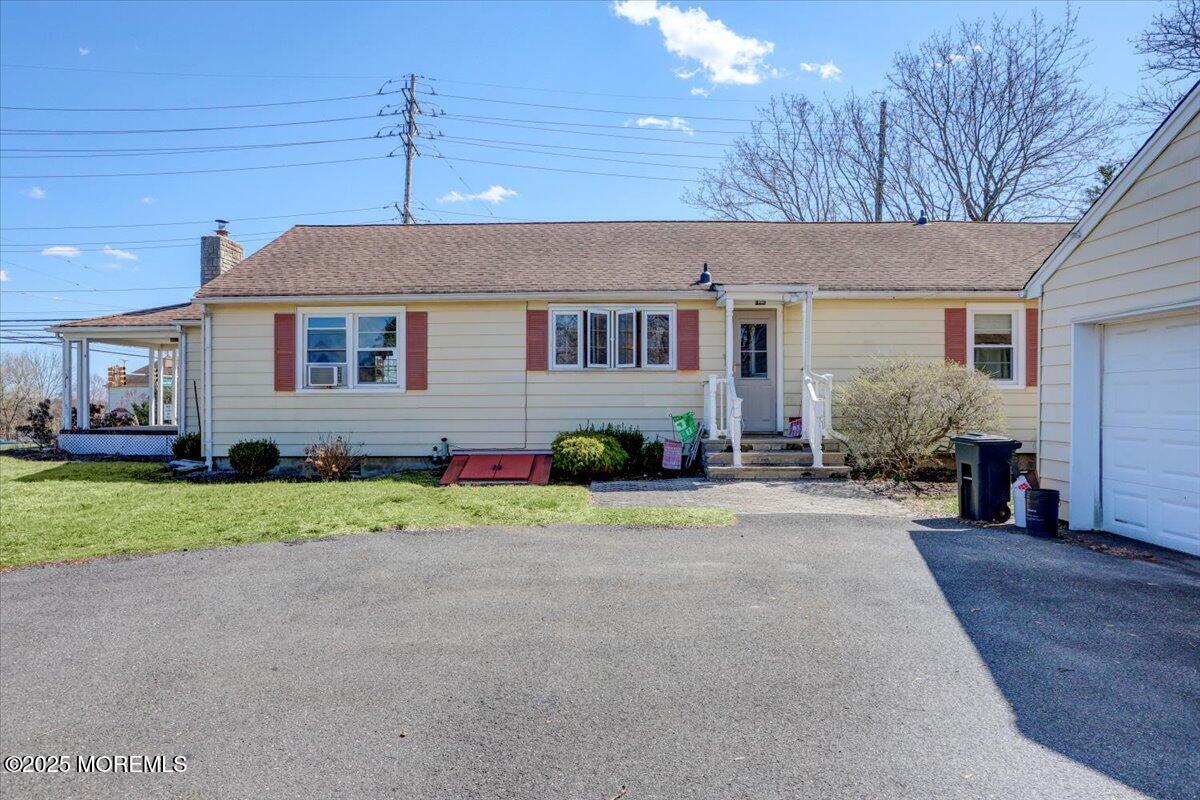 100 Monmouth Road, Freehold, New Jersey image 23
