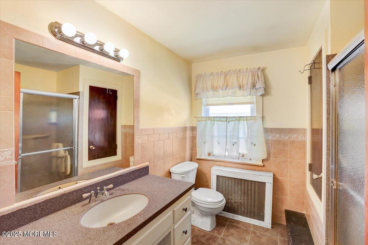 100 Monmouth Road, Freehold, New Jersey image 17