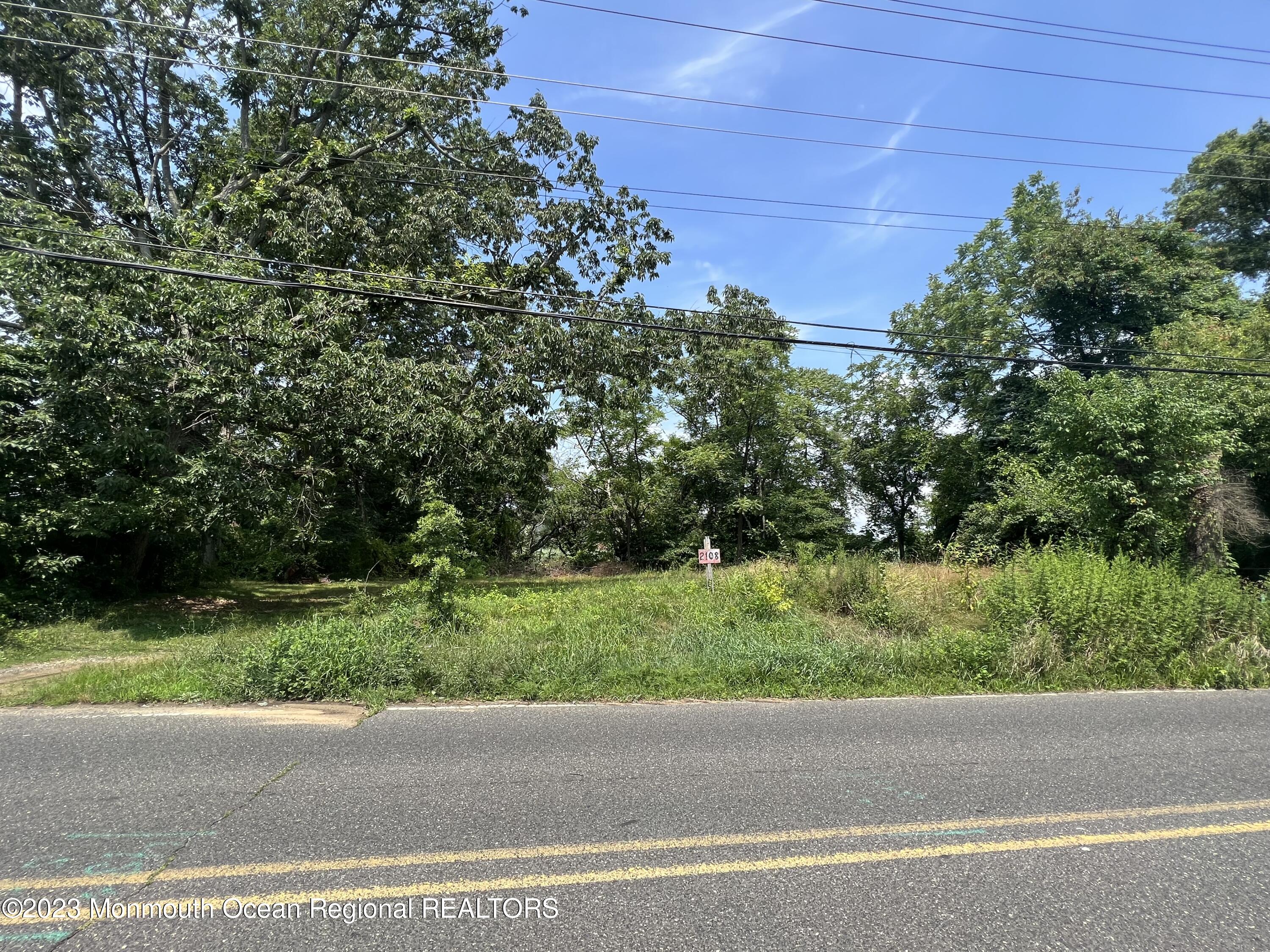 2108 Florence Avenue, Hazlet, New Jersey image 2