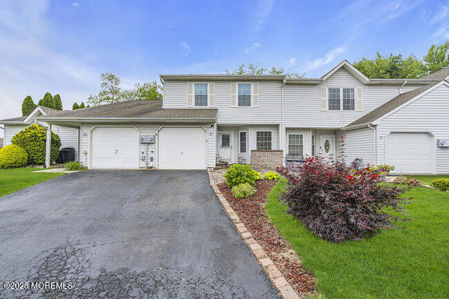 23 Mainsail Square, Freehold, New Jersey image 4