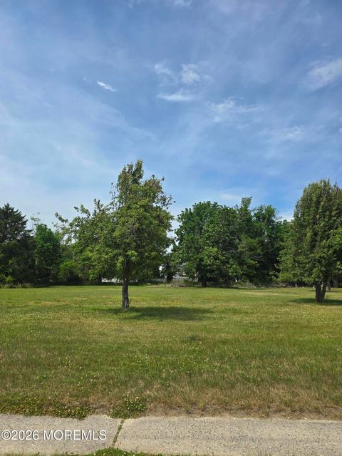 Vacant Land For Sale - 79 New Friendship Road #183.10 TMFM 63.02<br/> Howell, NJ 07731