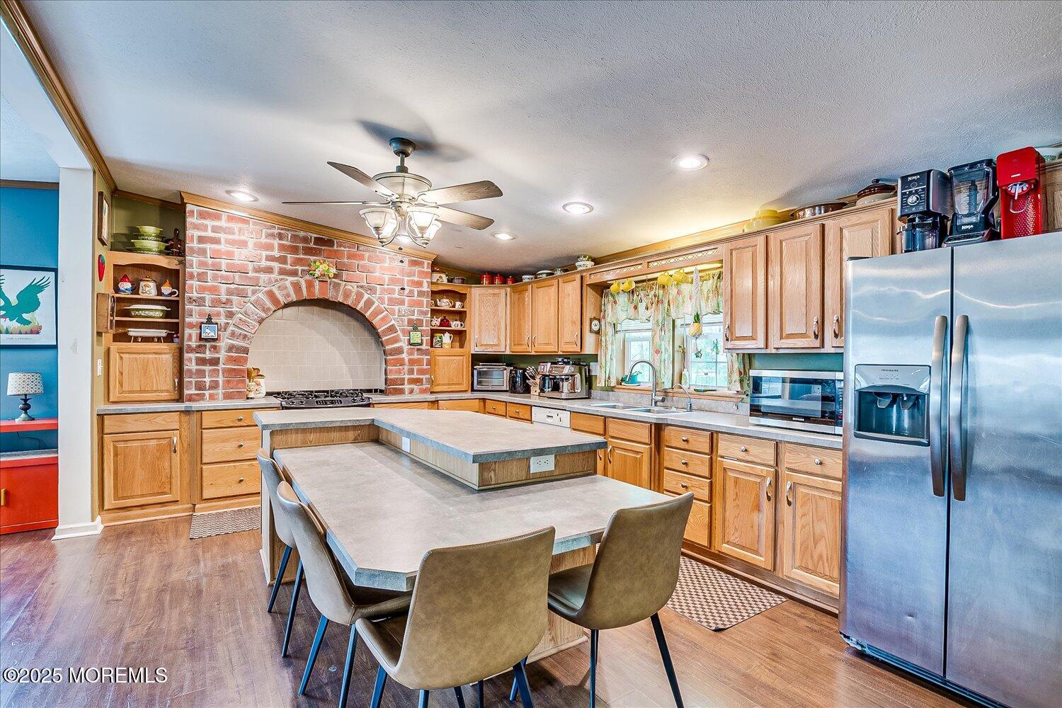 104 Village Road, Morganville, New Jersey image 15
