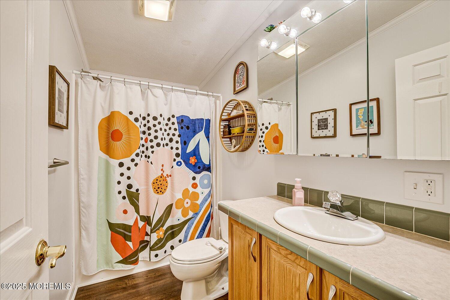 104 Village Road, Morganville, New Jersey image 38