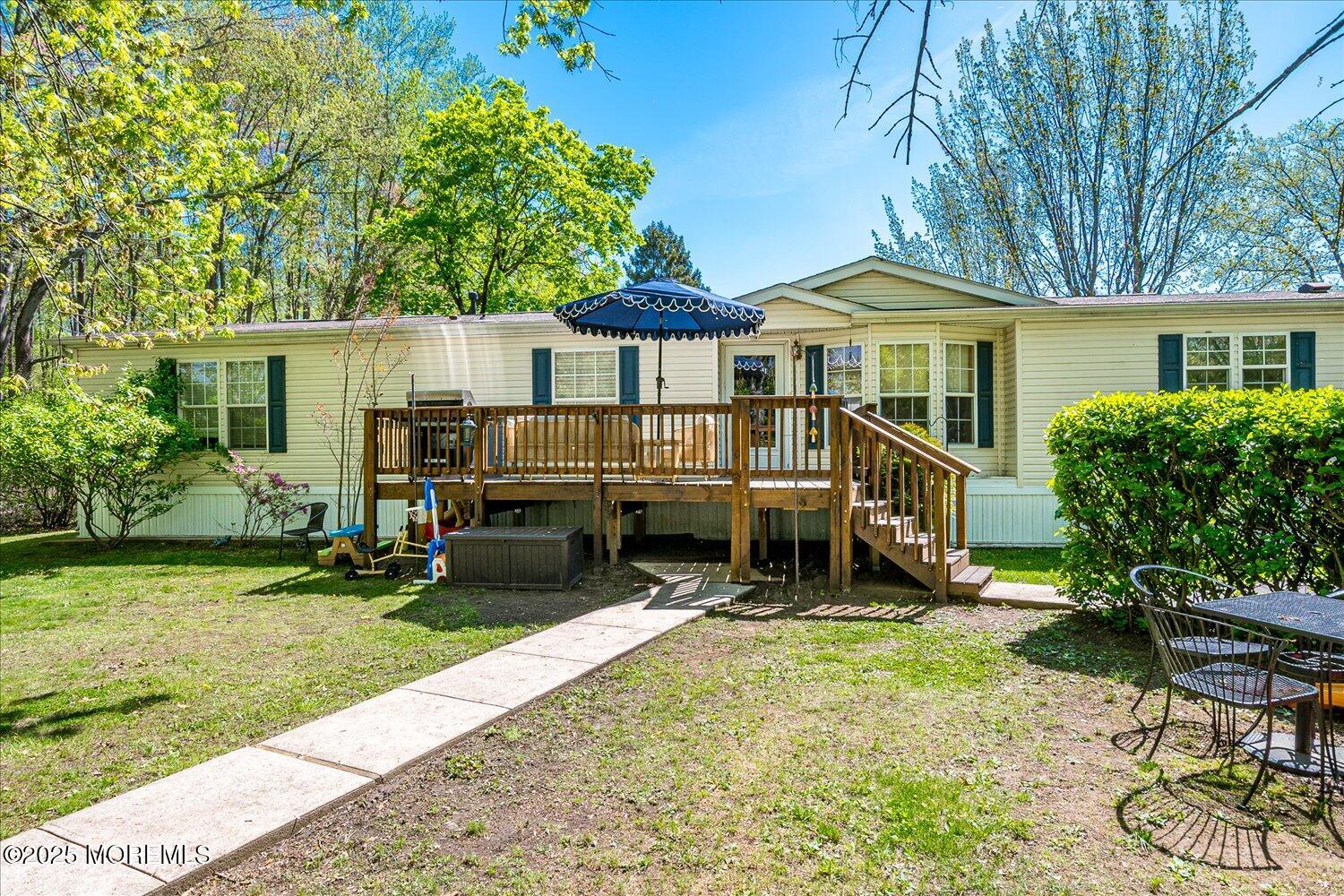 104 Village Road, Morganville, New Jersey image 4