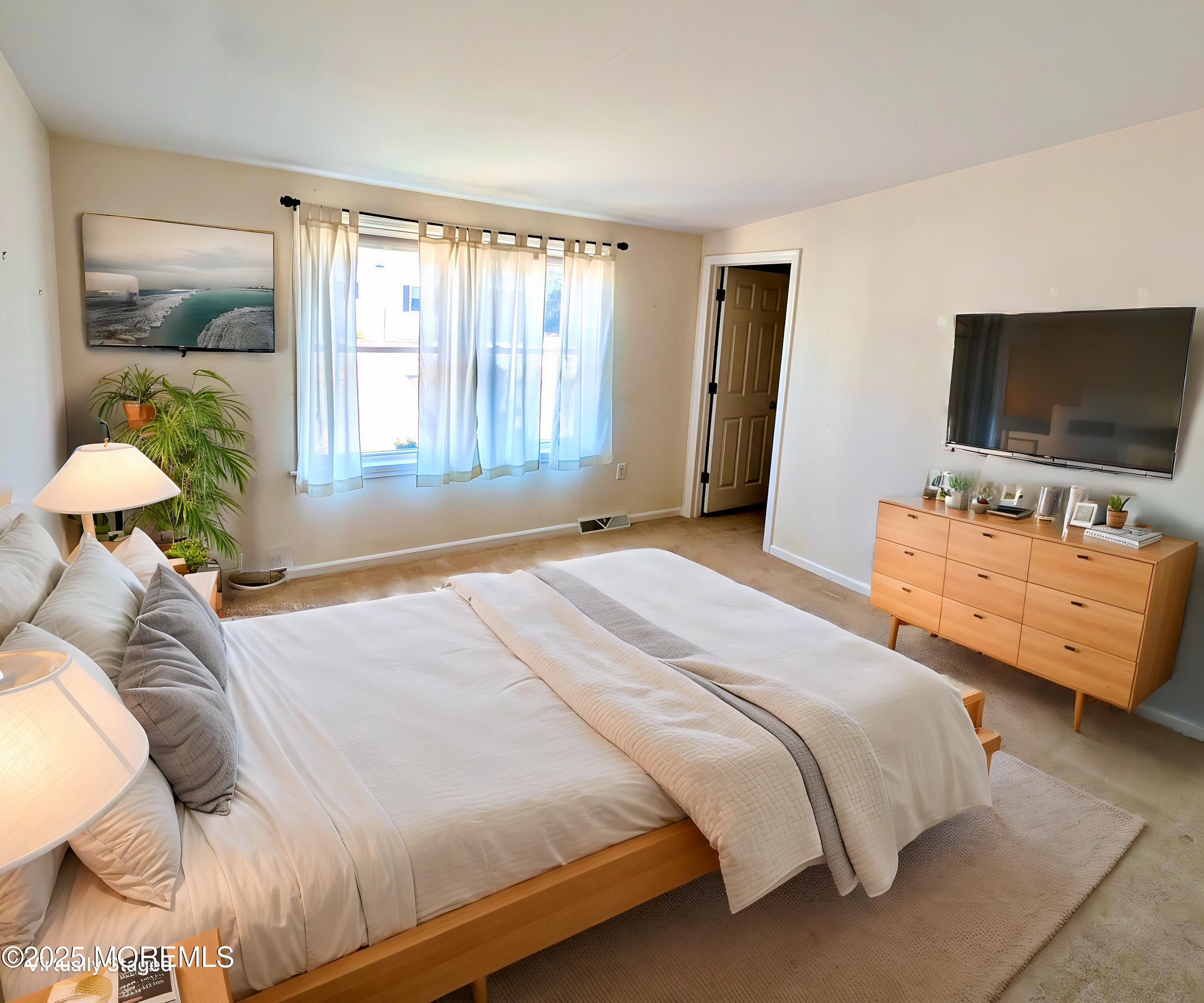 14 Tanglewood Drive, Cream Ridge, New Jersey image 9
