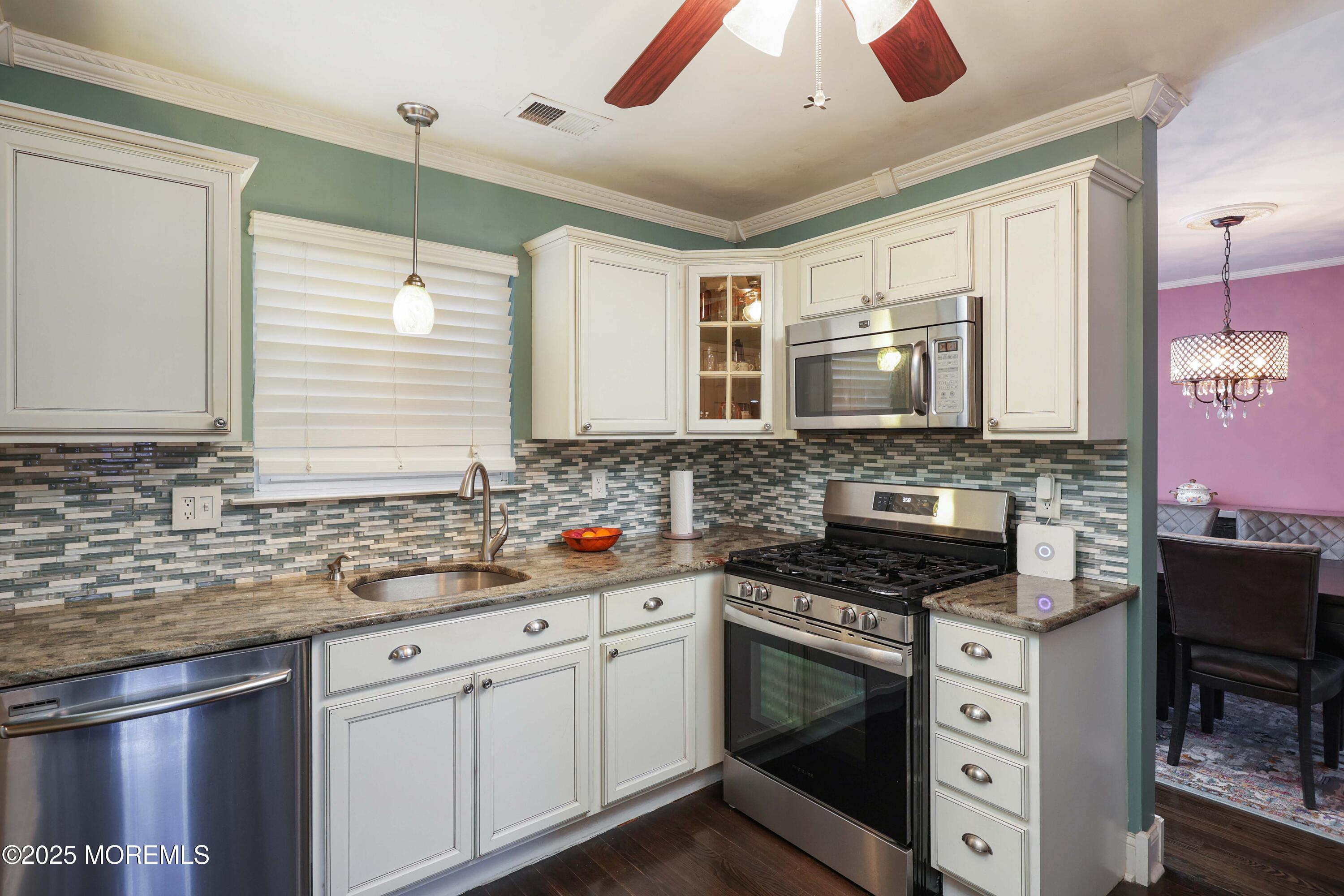 11 Tamarack Street, Howell, New Jersey image 9