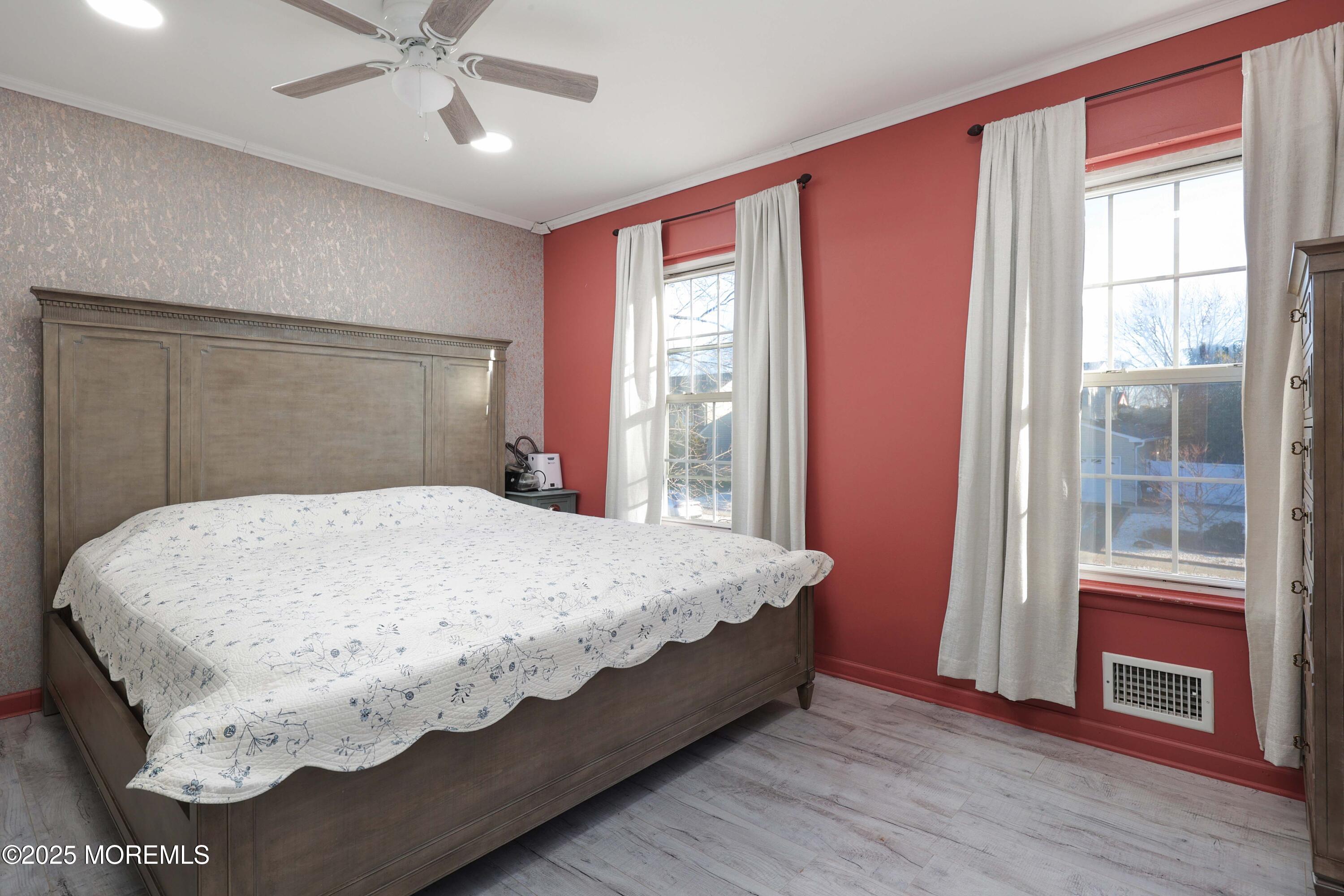 11 Tamarack Street, Howell, New Jersey image 19