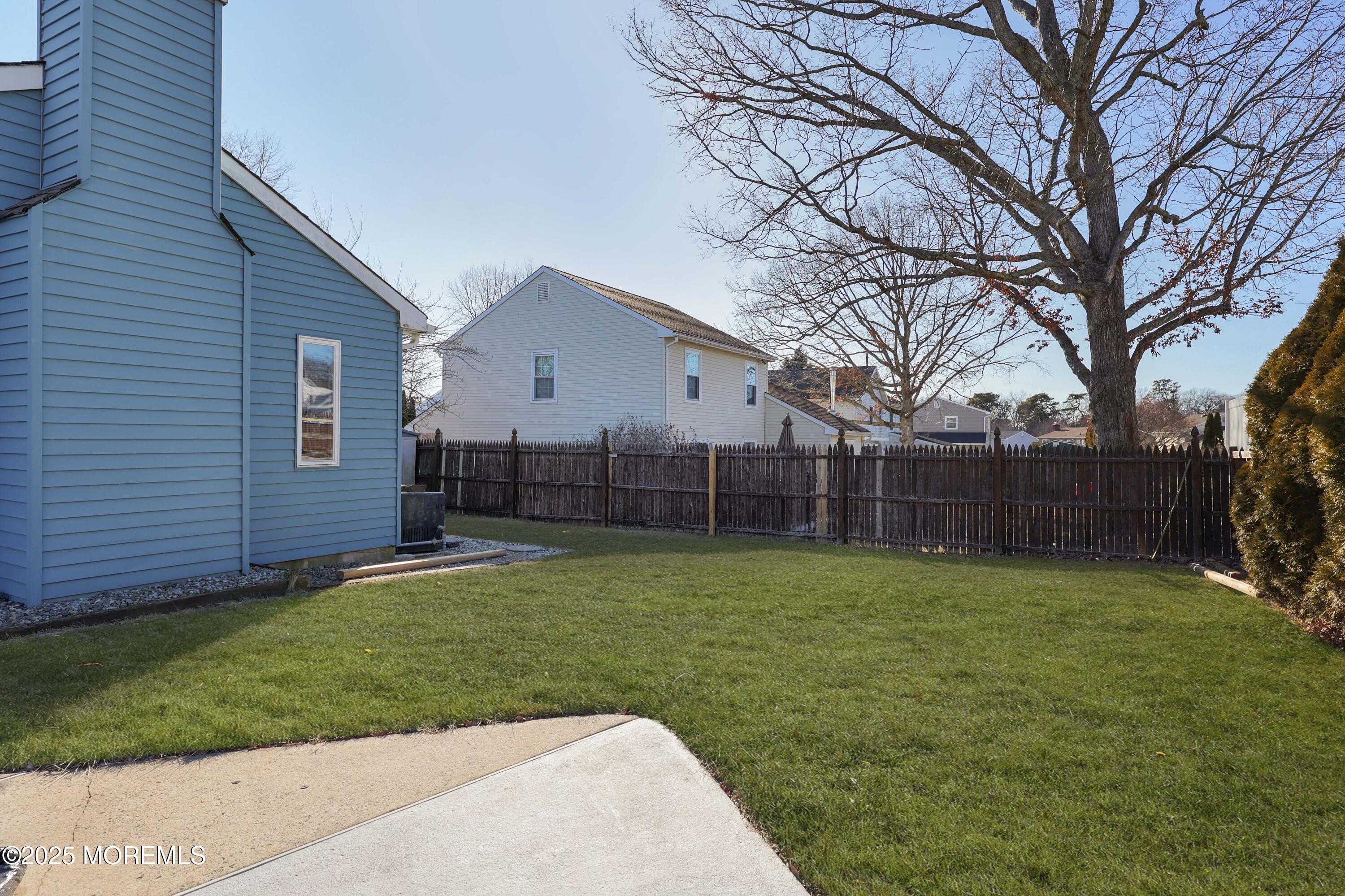 11 Tamarack Street, Howell, New Jersey image 26