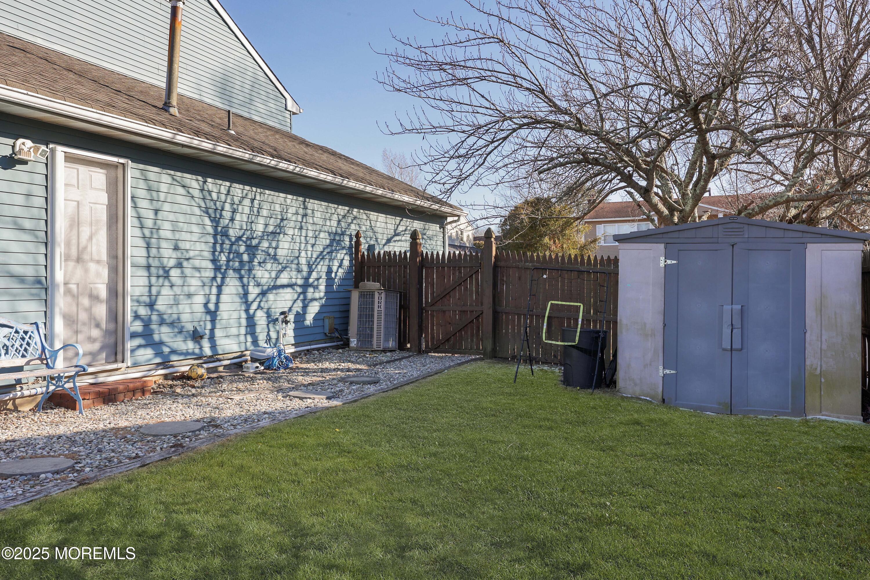 11 Tamarack Street, Howell, New Jersey image 28