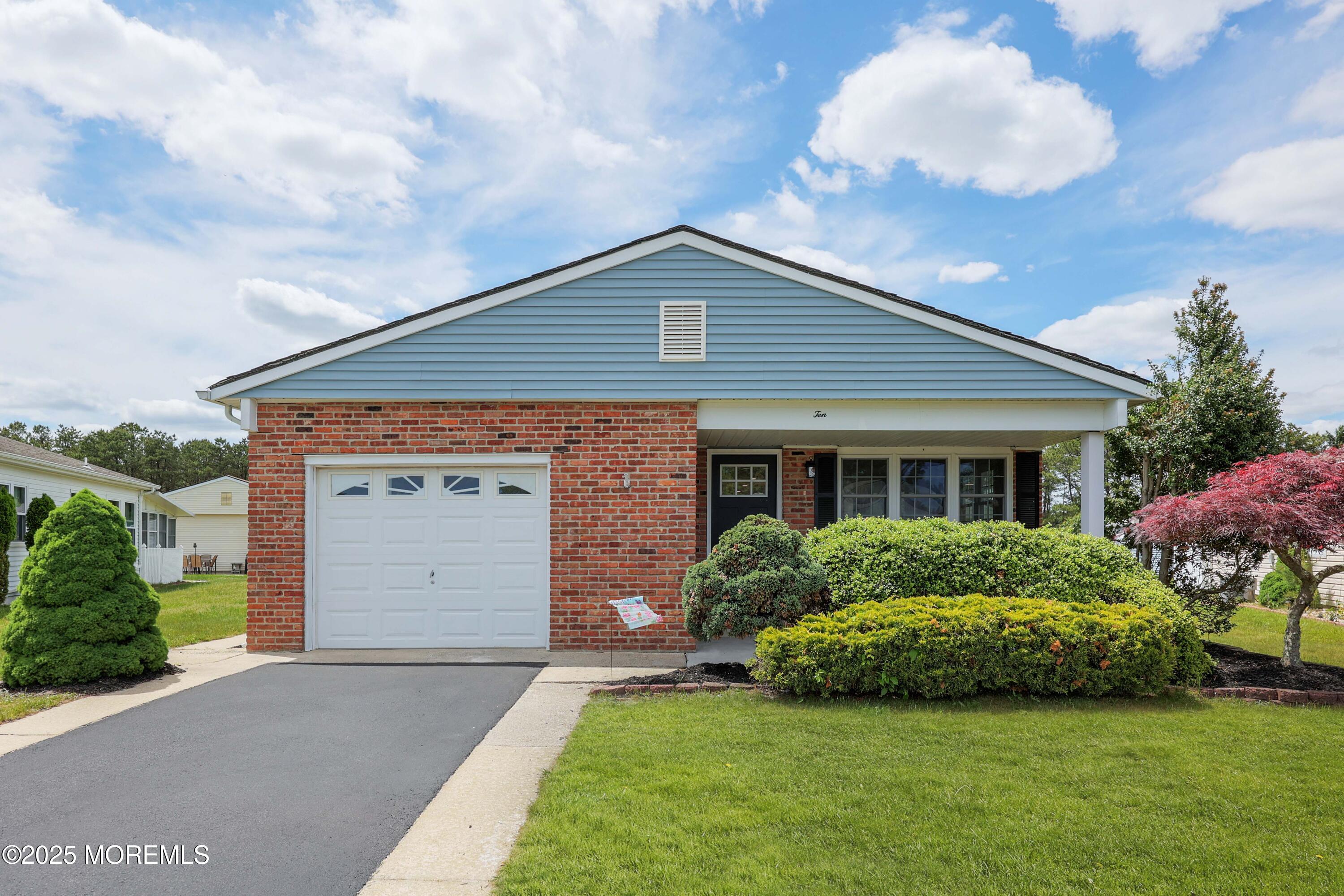 10 Merrilee Lane, Toms River, New Jersey image 1