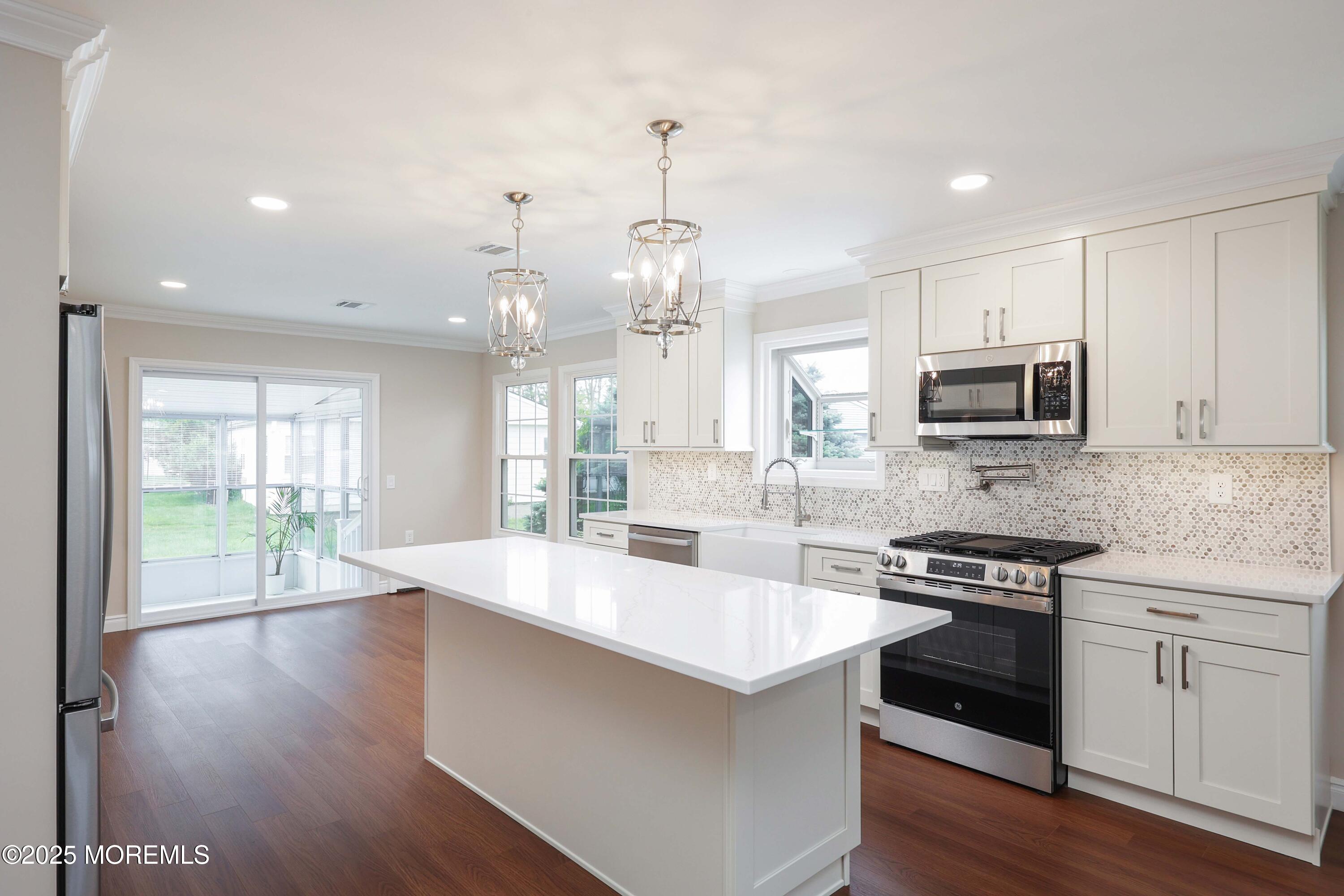 10 Merrilee Lane, Toms River, New Jersey image 11