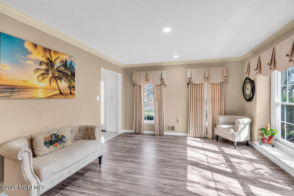 12 Strathmore Court, Freehold, New Jersey image 4