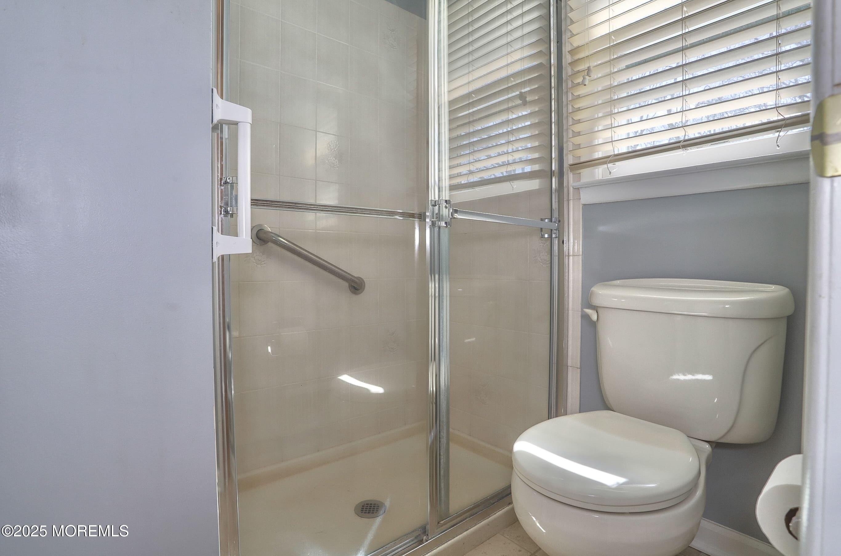 11 Prince Edward Road, Morganville, New Jersey image 29