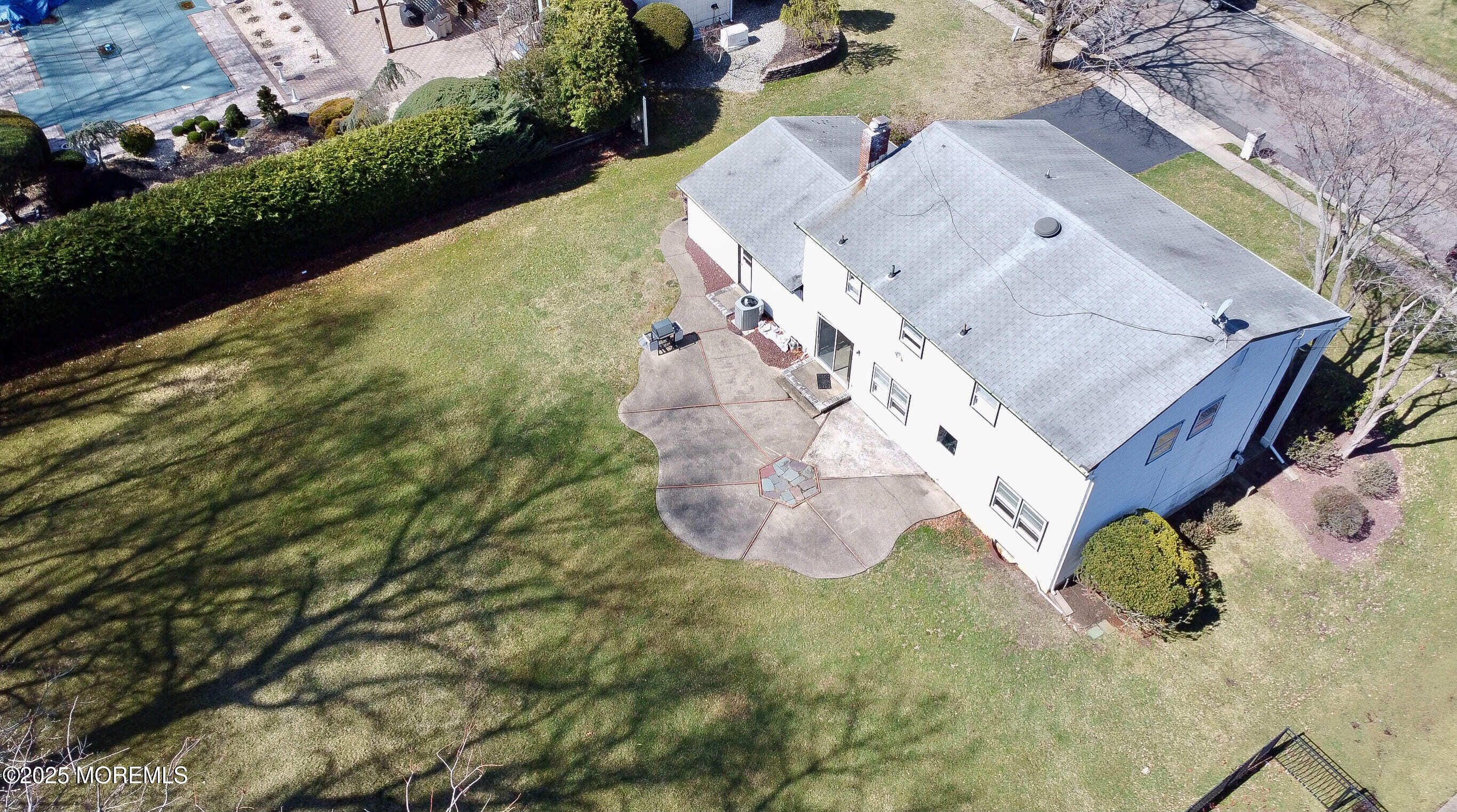 11 Prince Edward Road, Morganville, New Jersey image 6