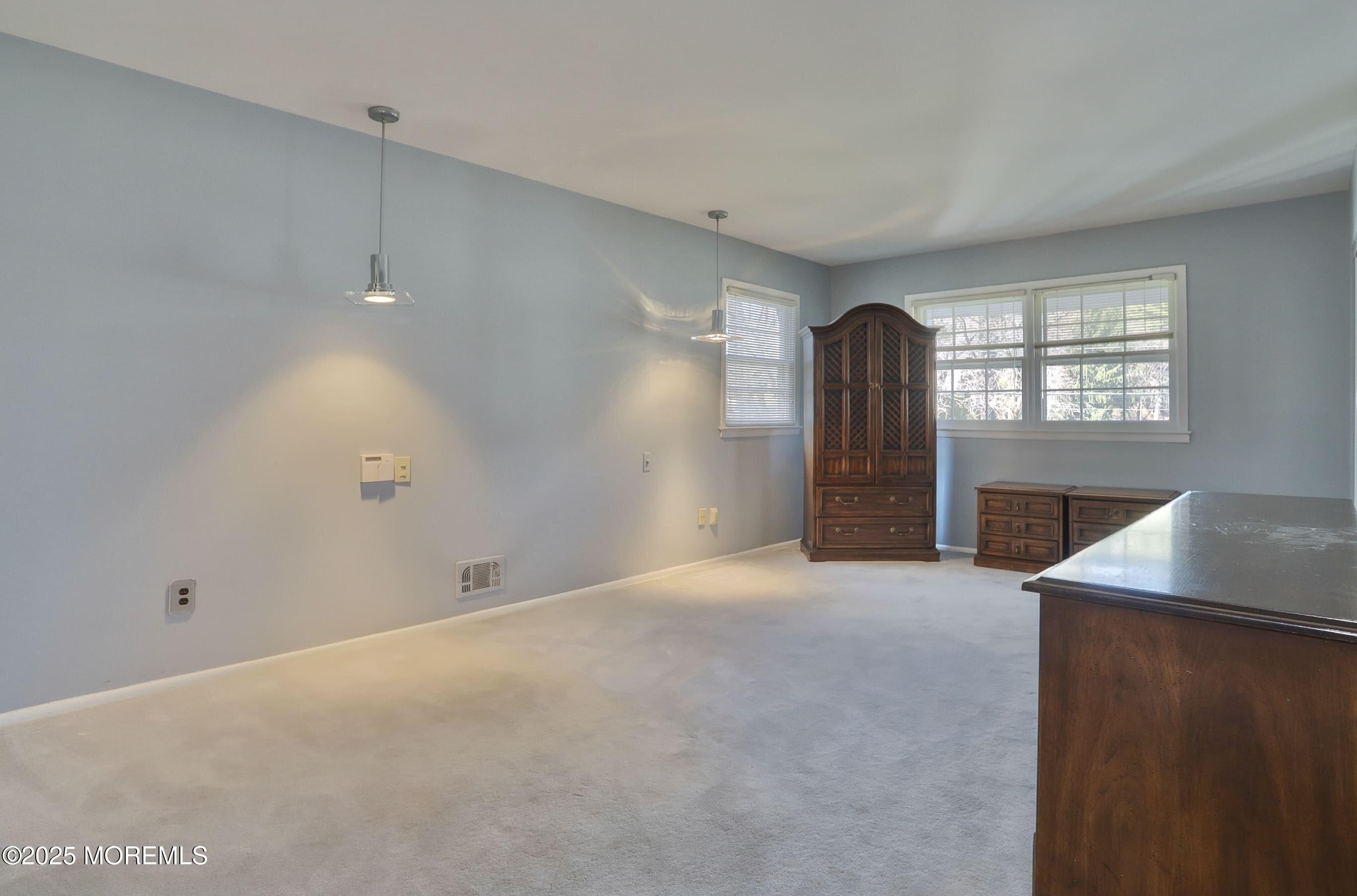 11 Prince Edward Road, Morganville, New Jersey image 21