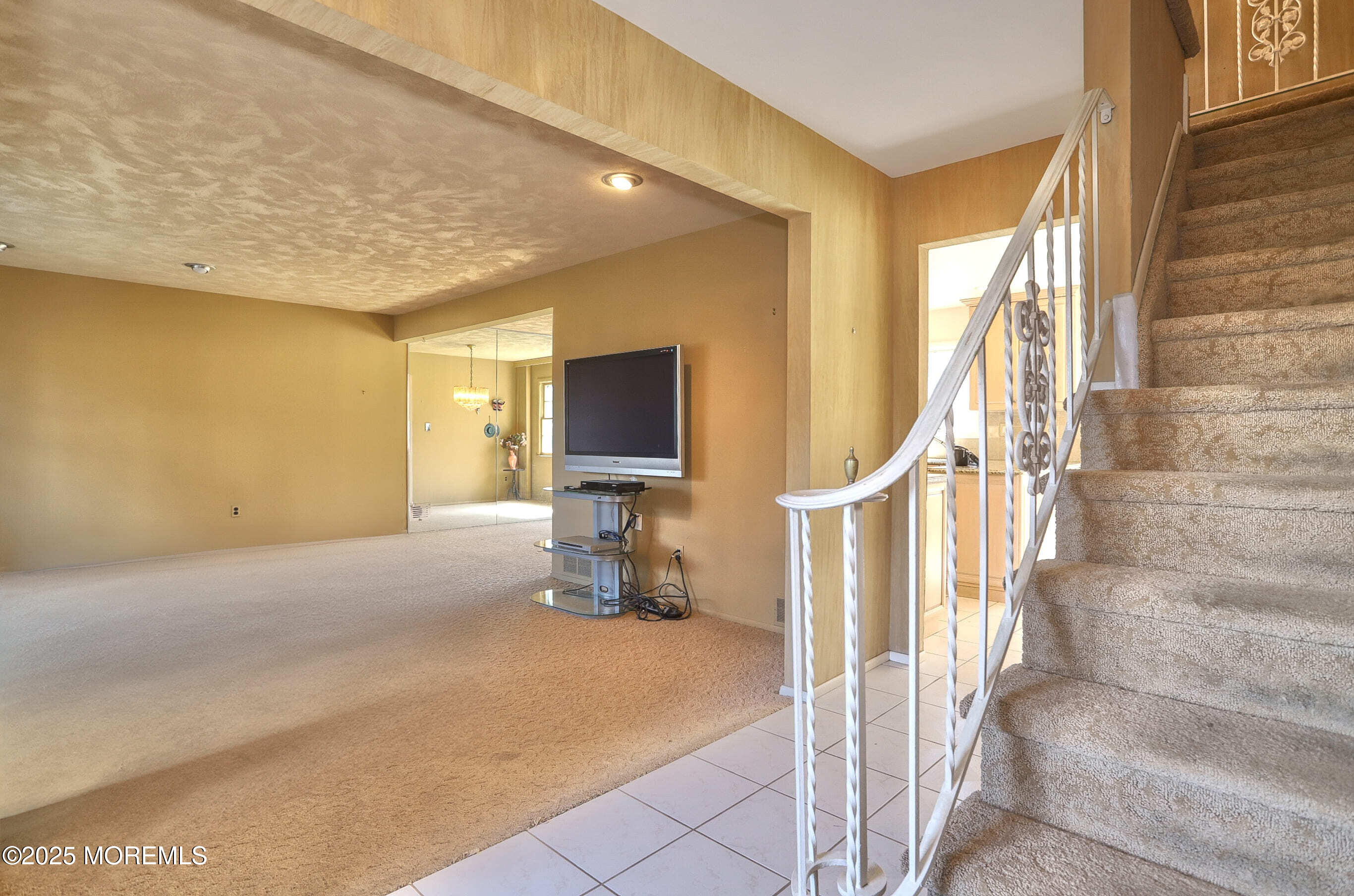11 Prince Edward Road, Morganville, New Jersey image 16