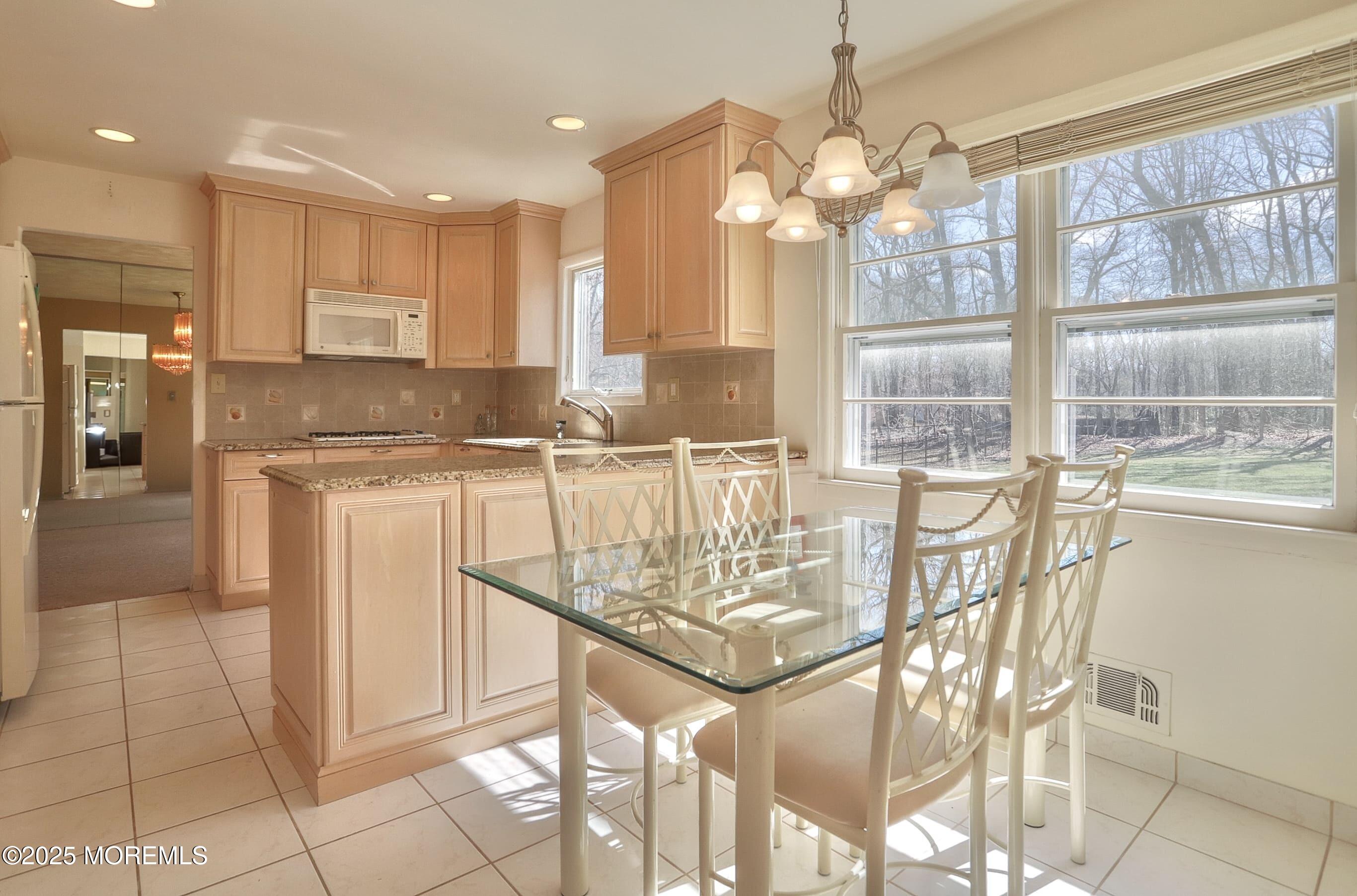 11 Prince Edward Road, Morganville, New Jersey image 13